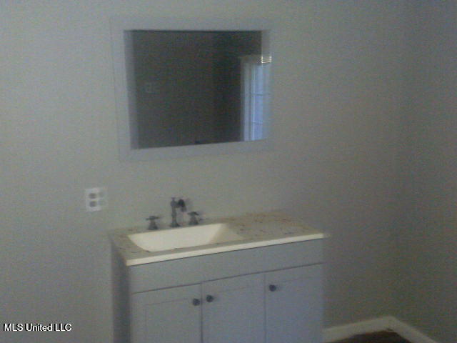 421 Highway 354 Property Photo 8