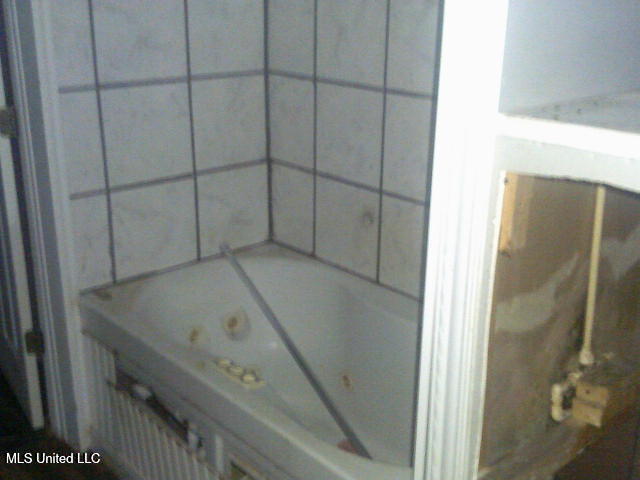 421 Highway 354 Property Photo 10