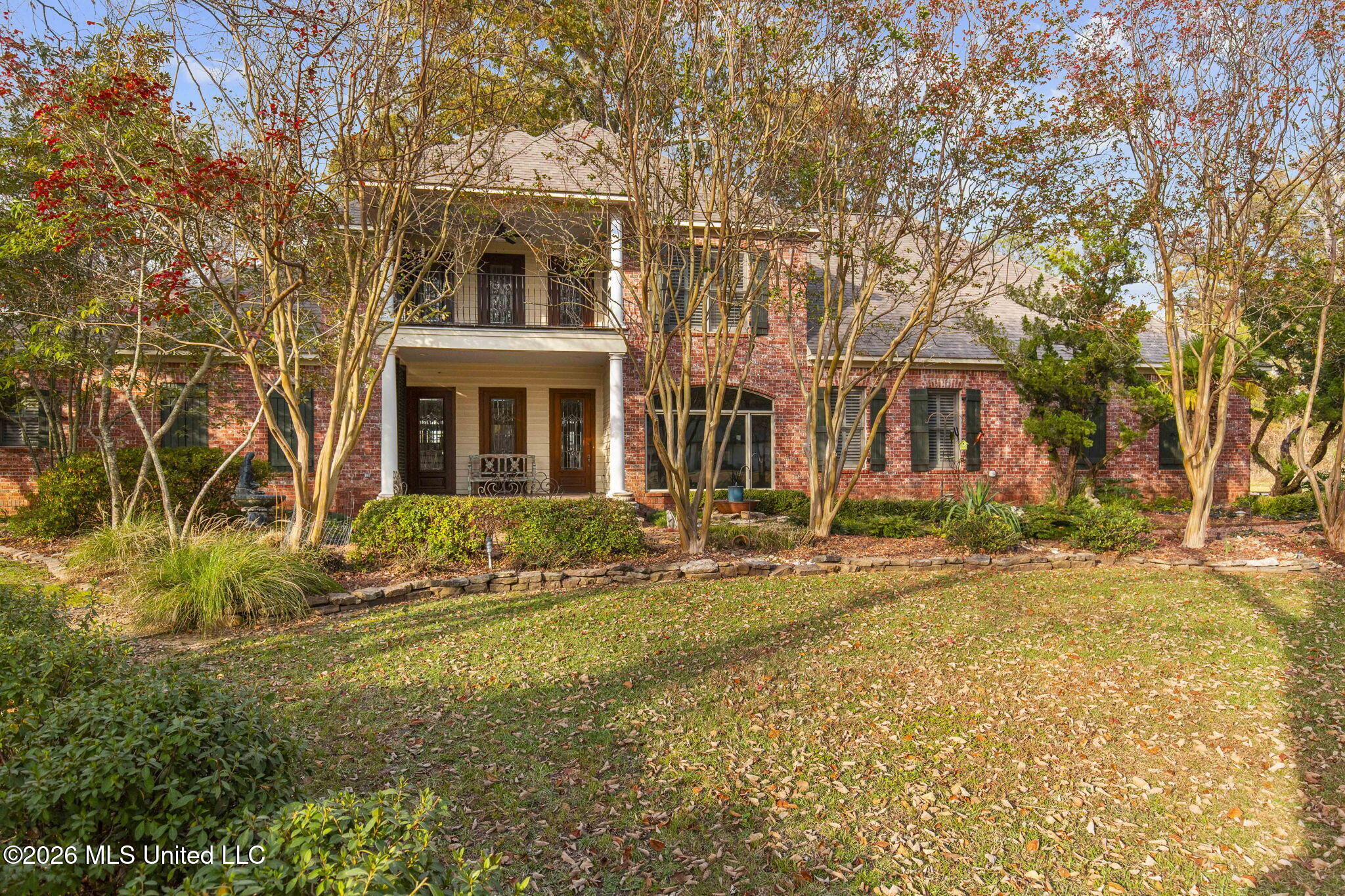 176 Northshore Boulevard Property Photo 1