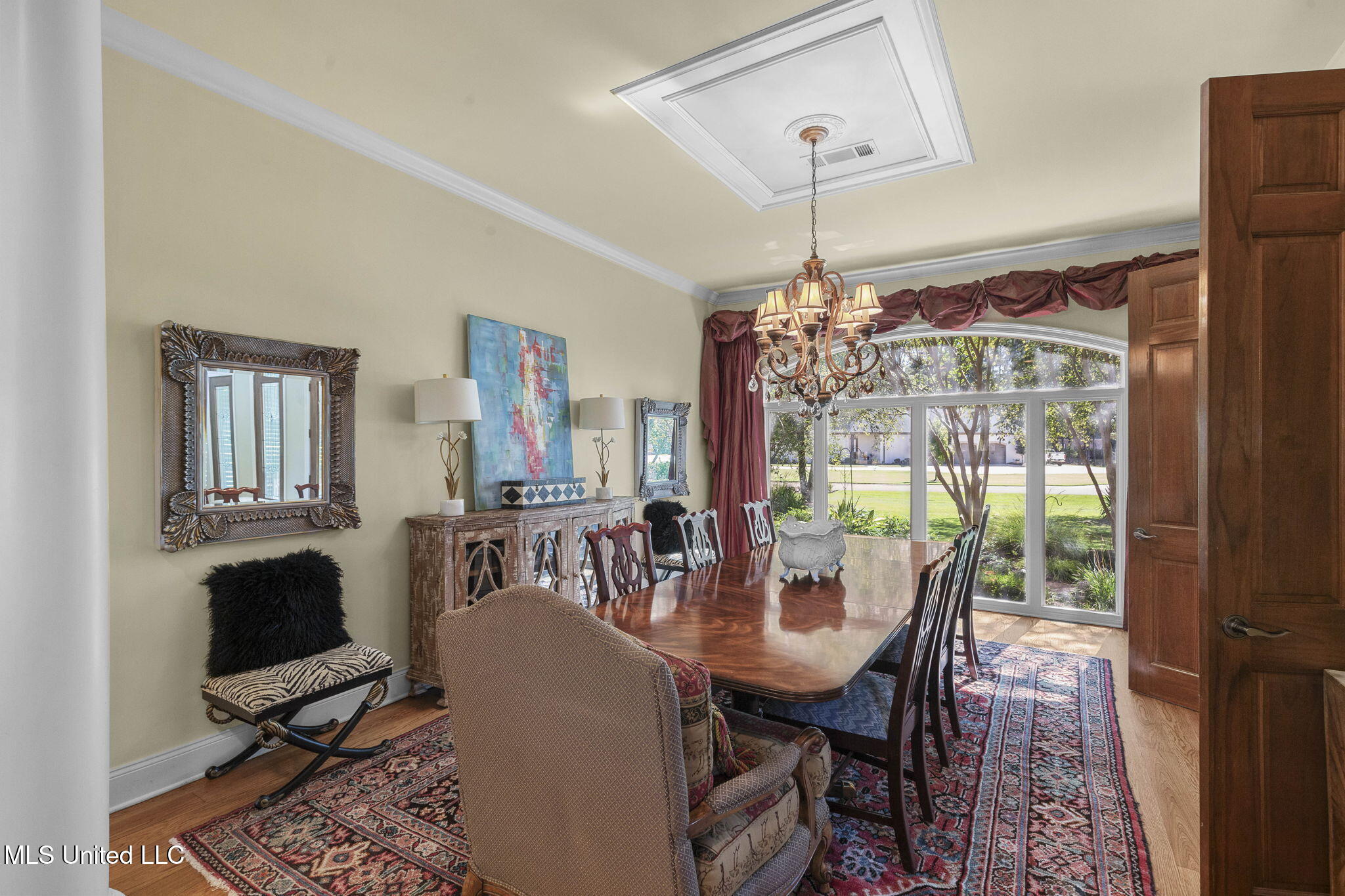 176 Northshore Boulevard Property Photo 11
