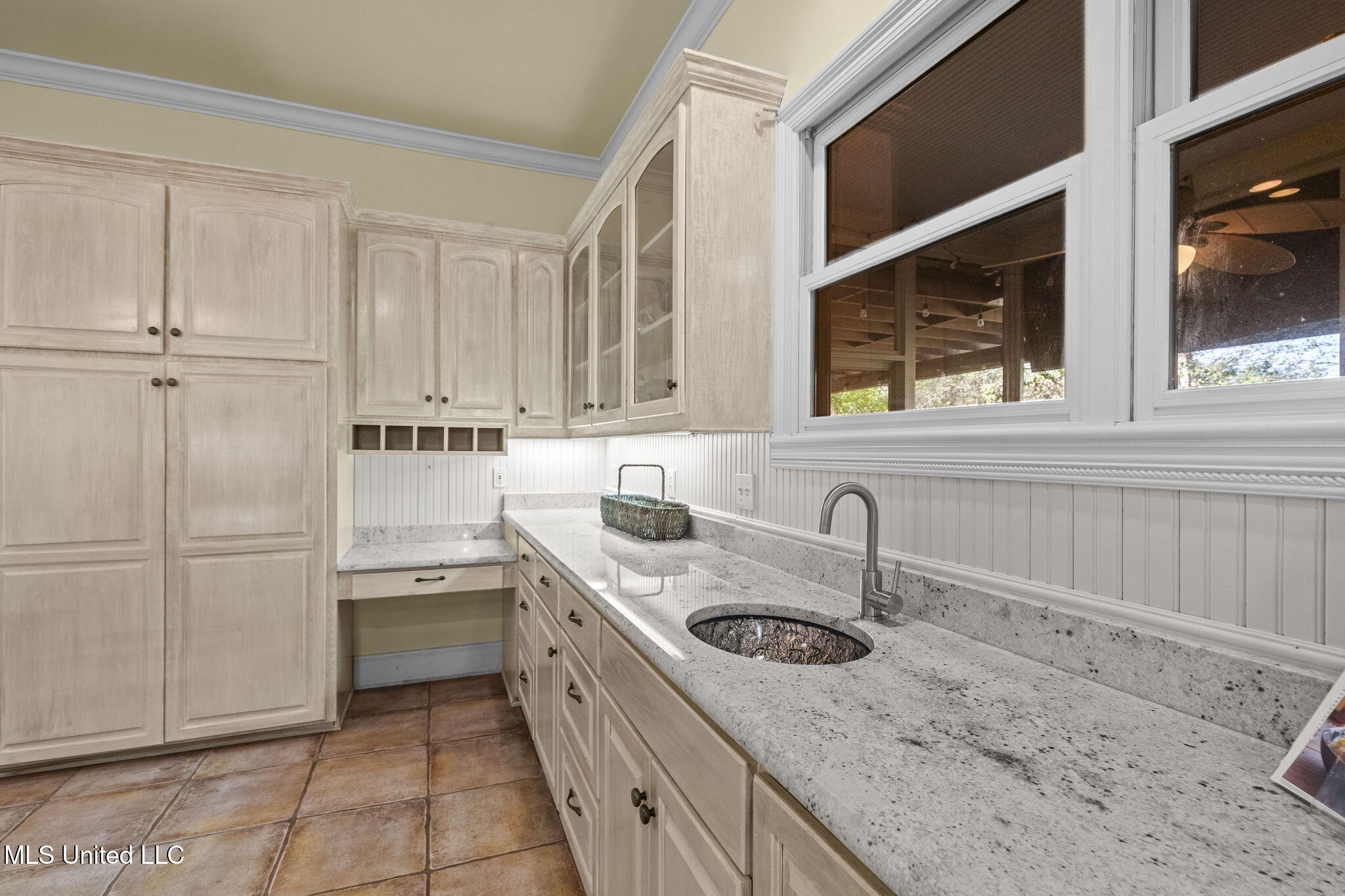 176 Northshore Boulevard Property Photo 15