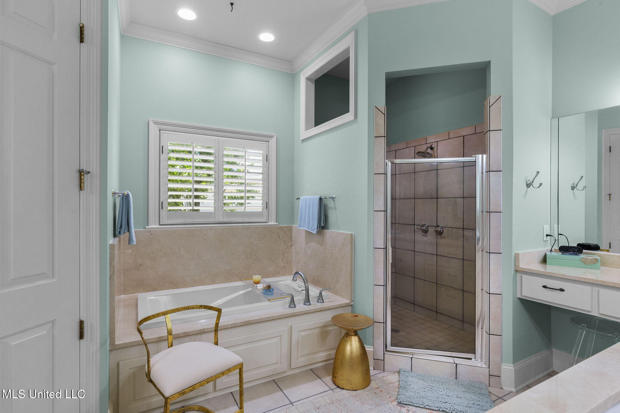 176 Northshore Boulevard Property Photo 36