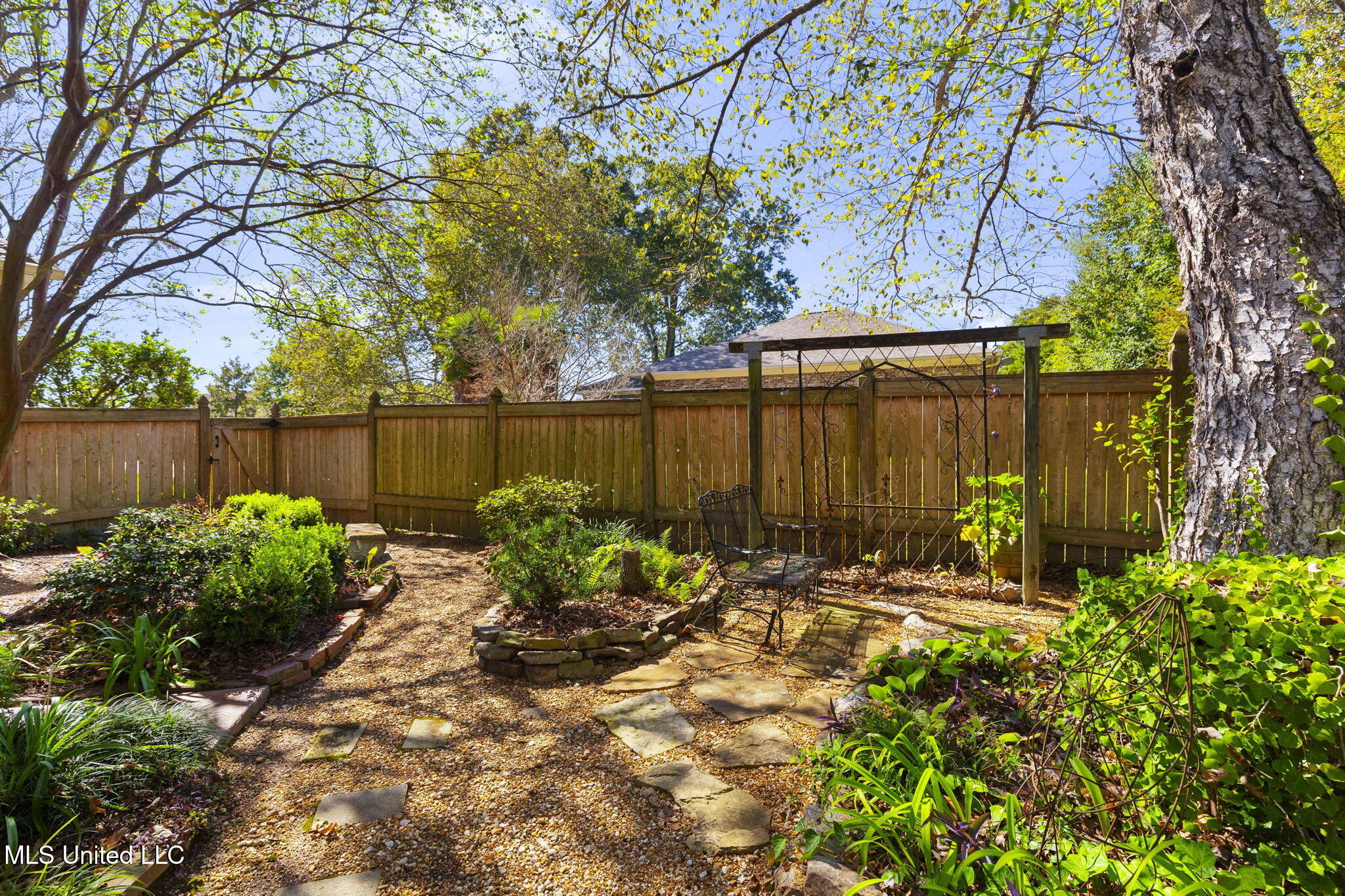 176 Northshore Boulevard Property Photo 84