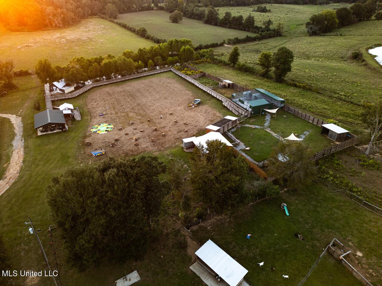 11342 E Highway 955 Property Photo 3