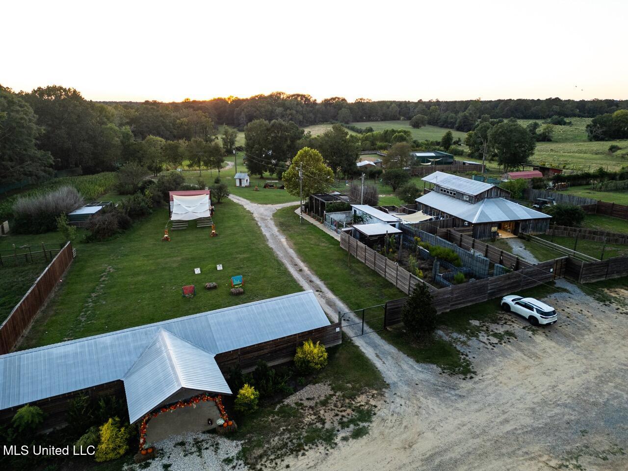 11342 E Highway 955 Property Photo 9