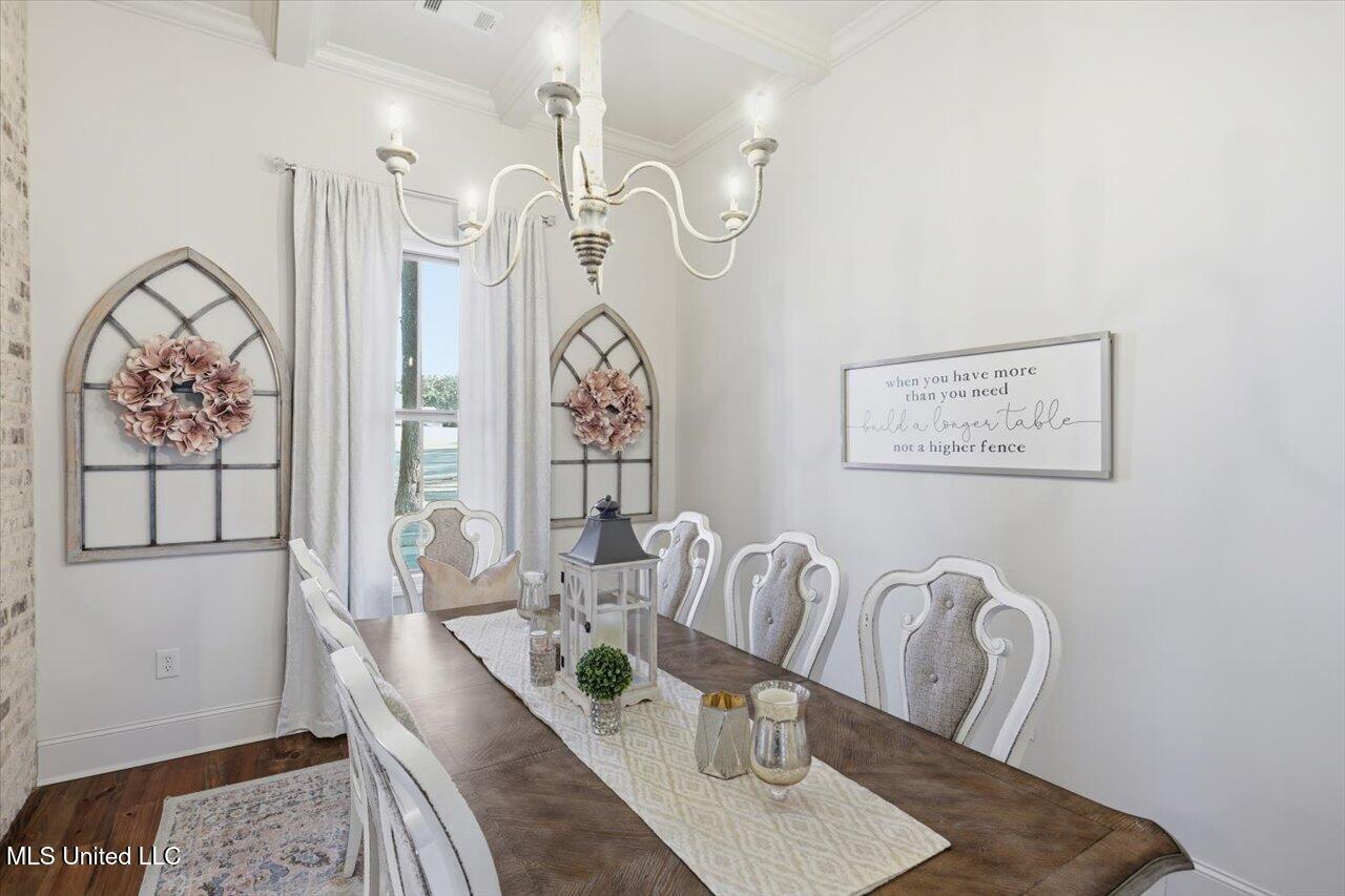 202 Lost Oak Lane Property Photo 22