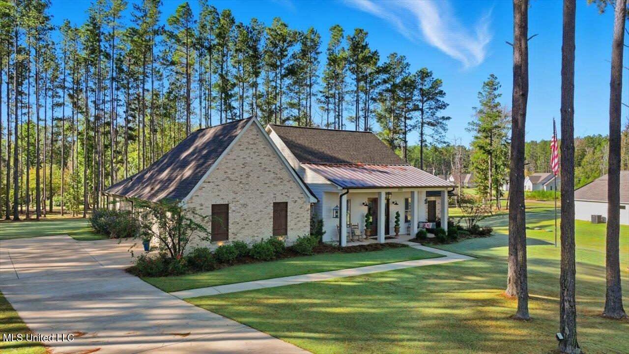 202 Lost Oak Lane Property Photo 47