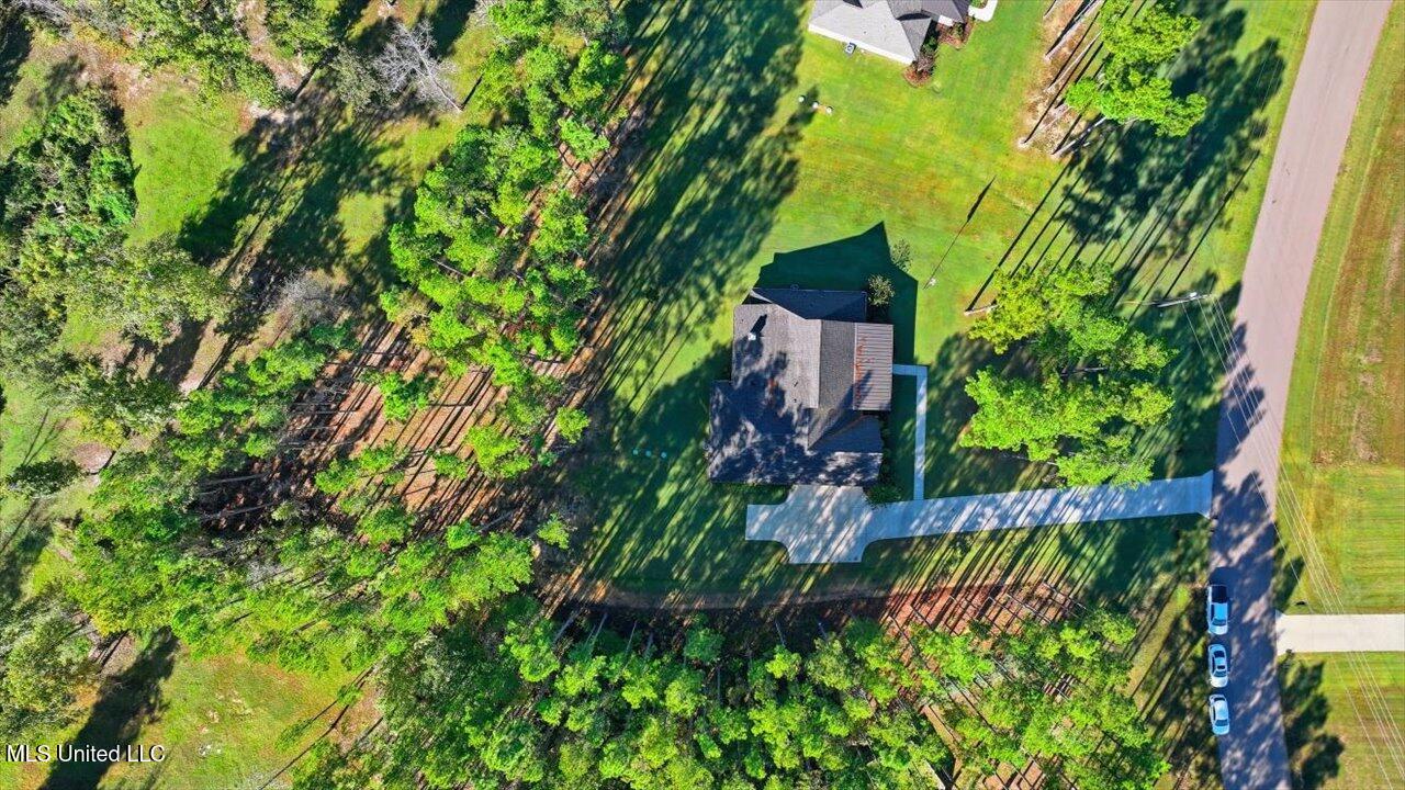 202 Lost Oak Lane Property Photo 61