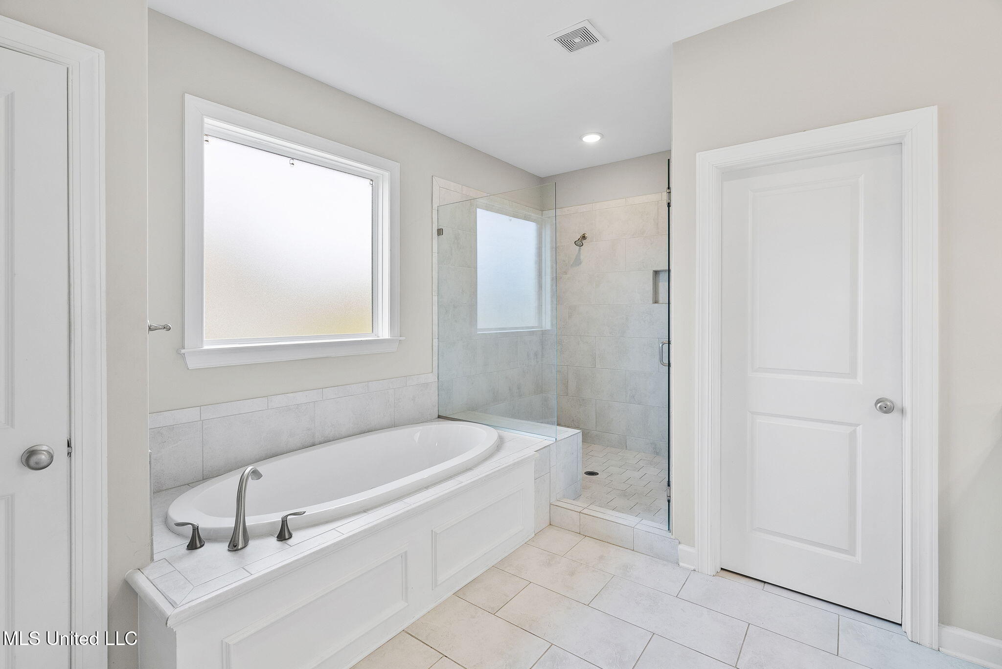 13377 Berkstone Loop Property Photo 23