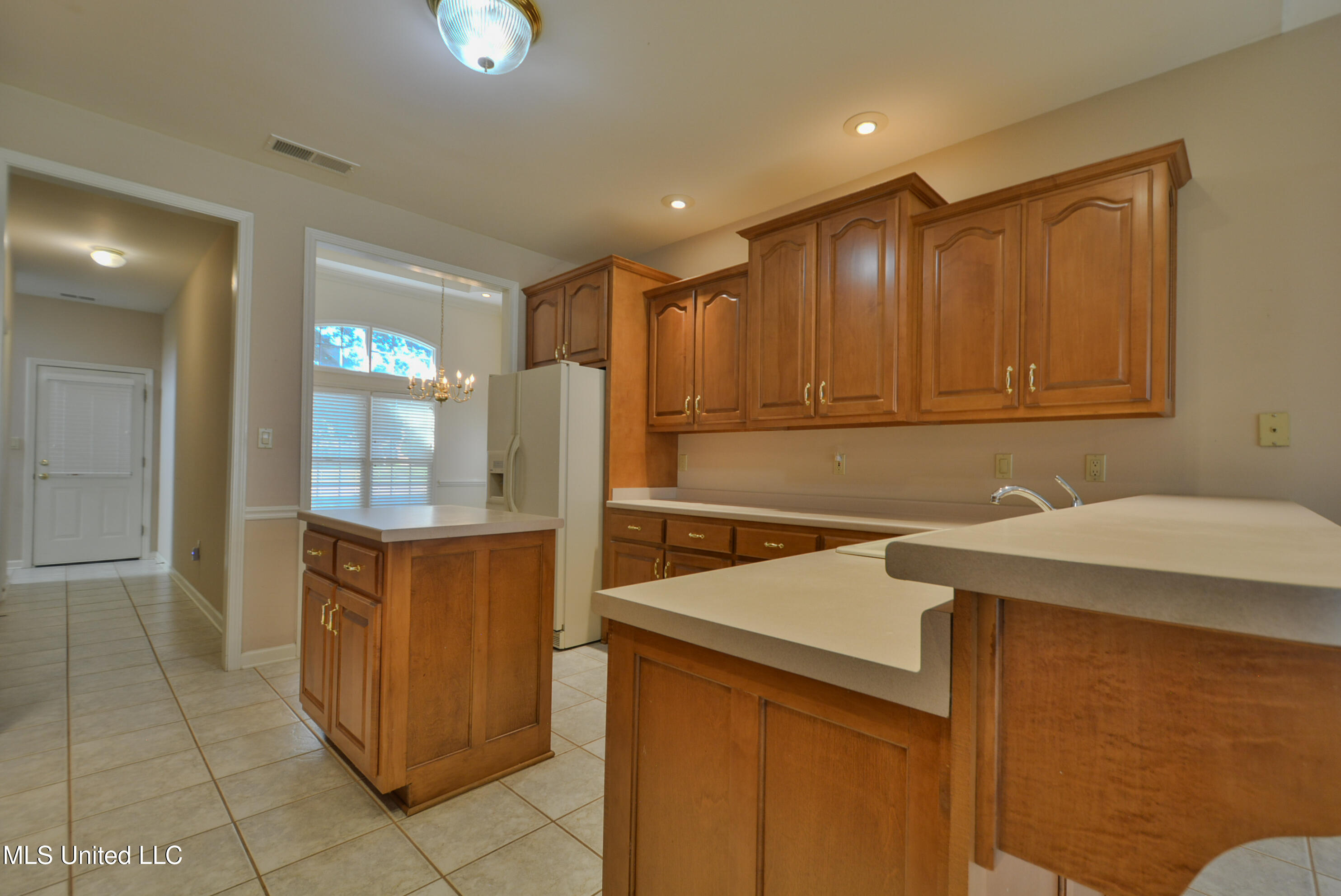 9354 Gee Gee Drive Property Photo 9