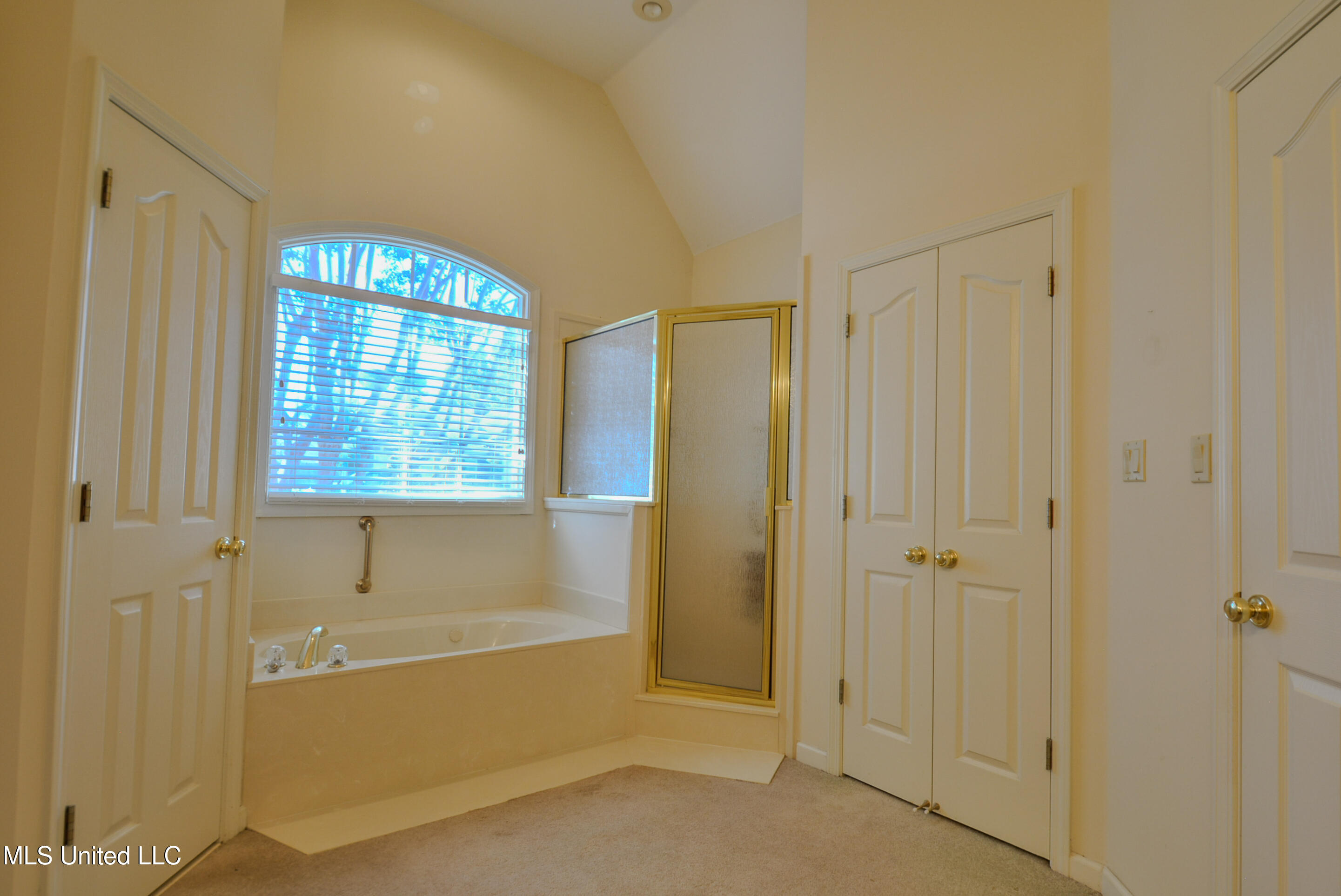 9354 Gee Gee Drive Property Photo 17