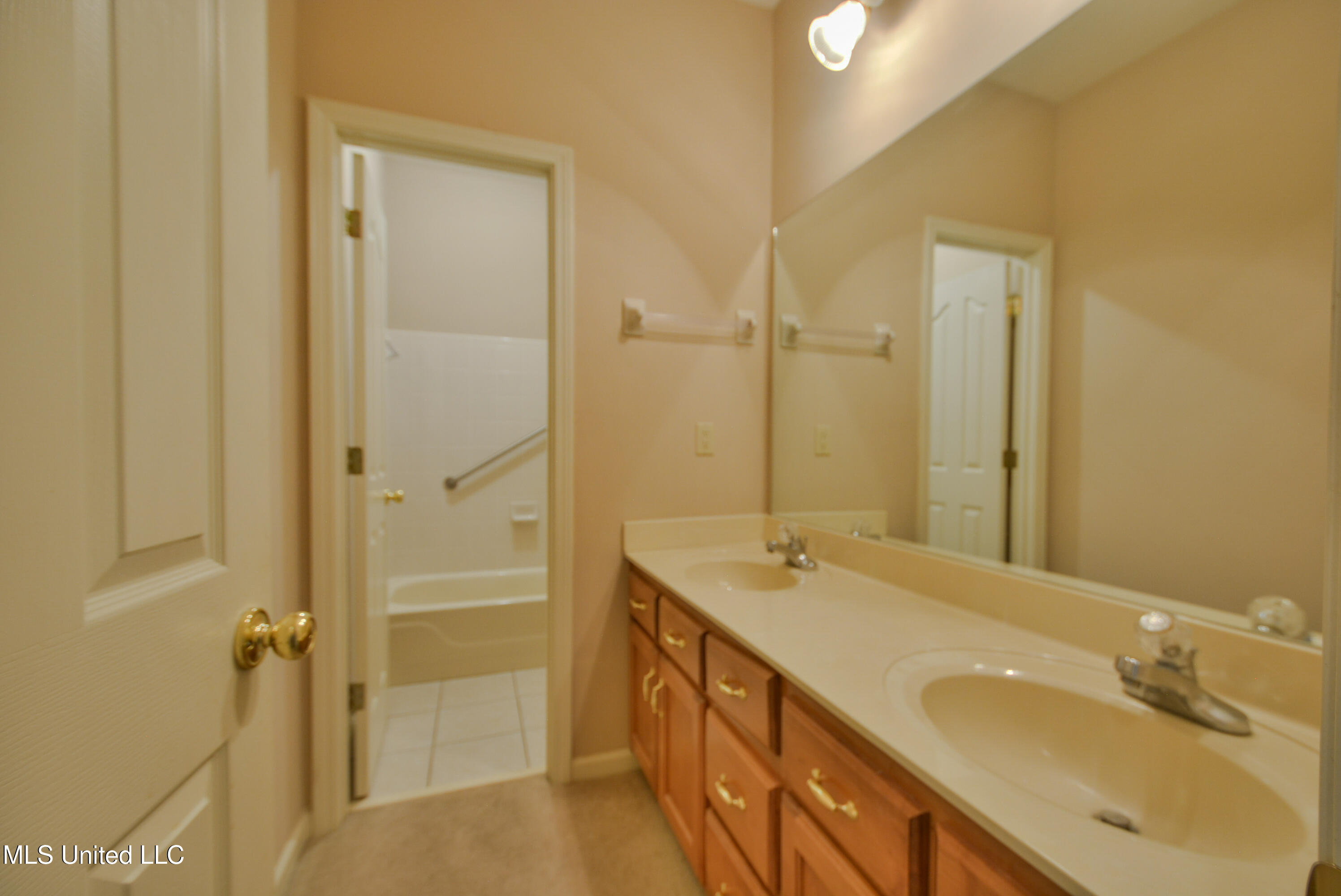 9354 Gee Gee Drive Property Photo 19