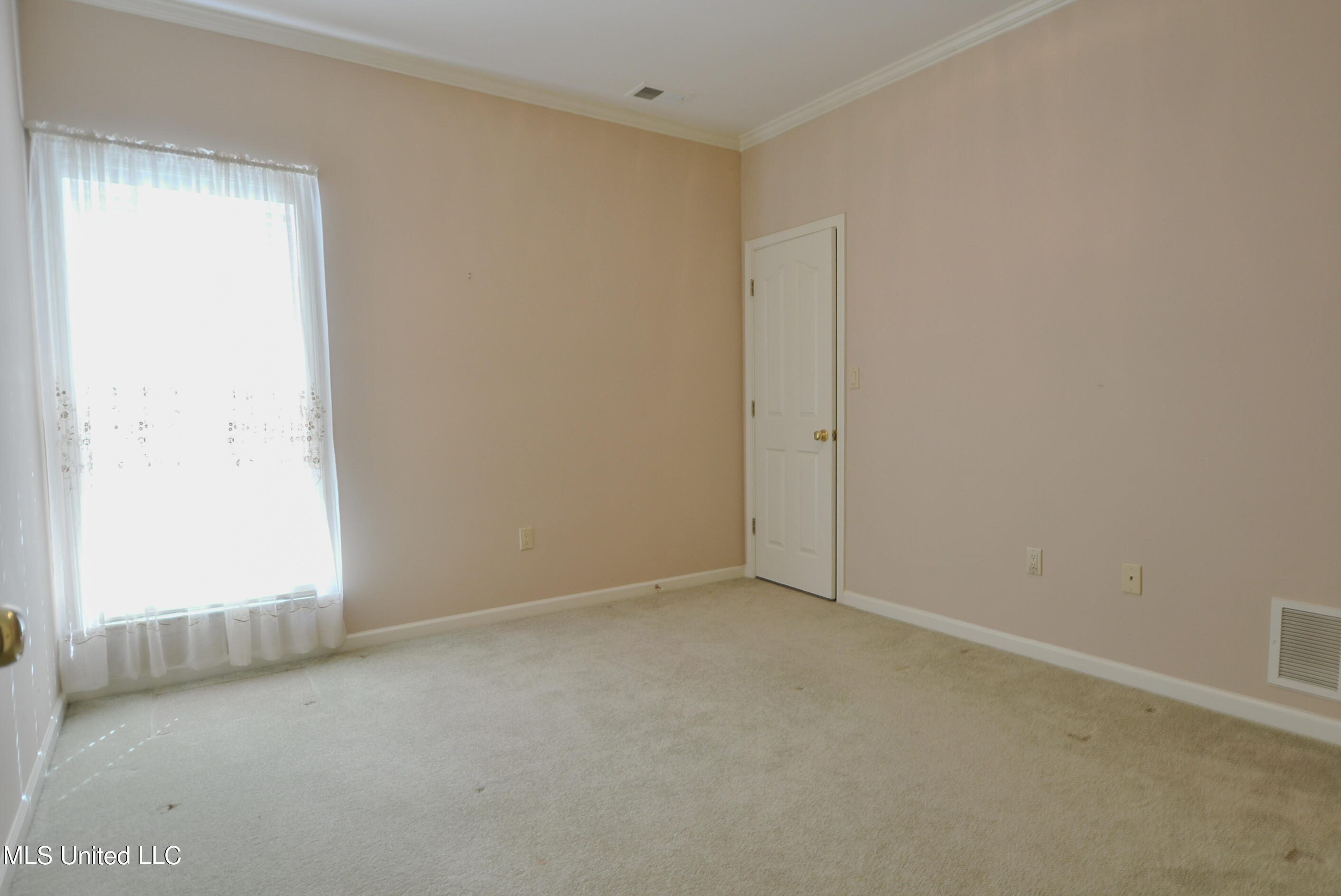 9354 Gee Gee Drive Property Photo 20