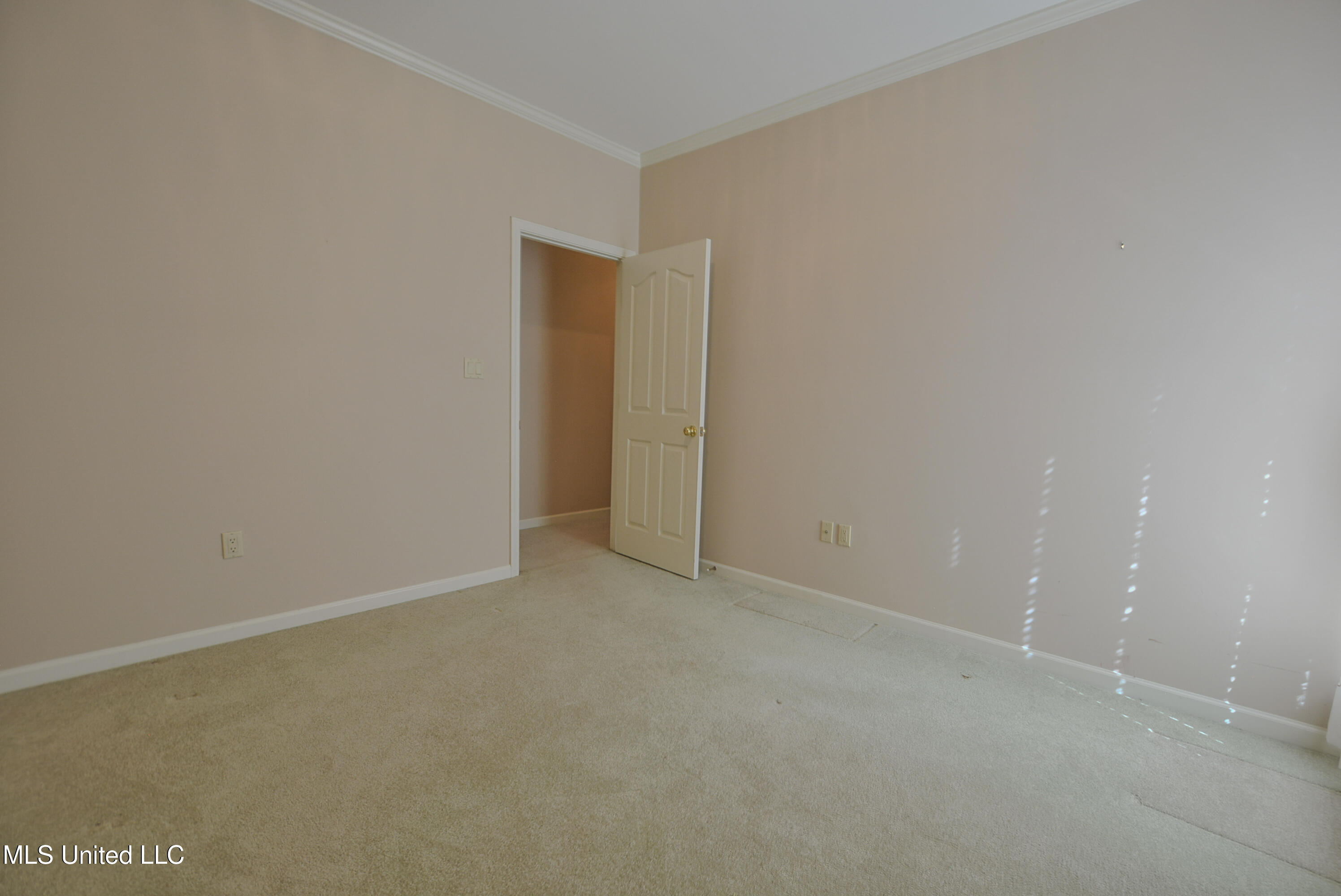 9354 Gee Gee Drive Property Photo 21