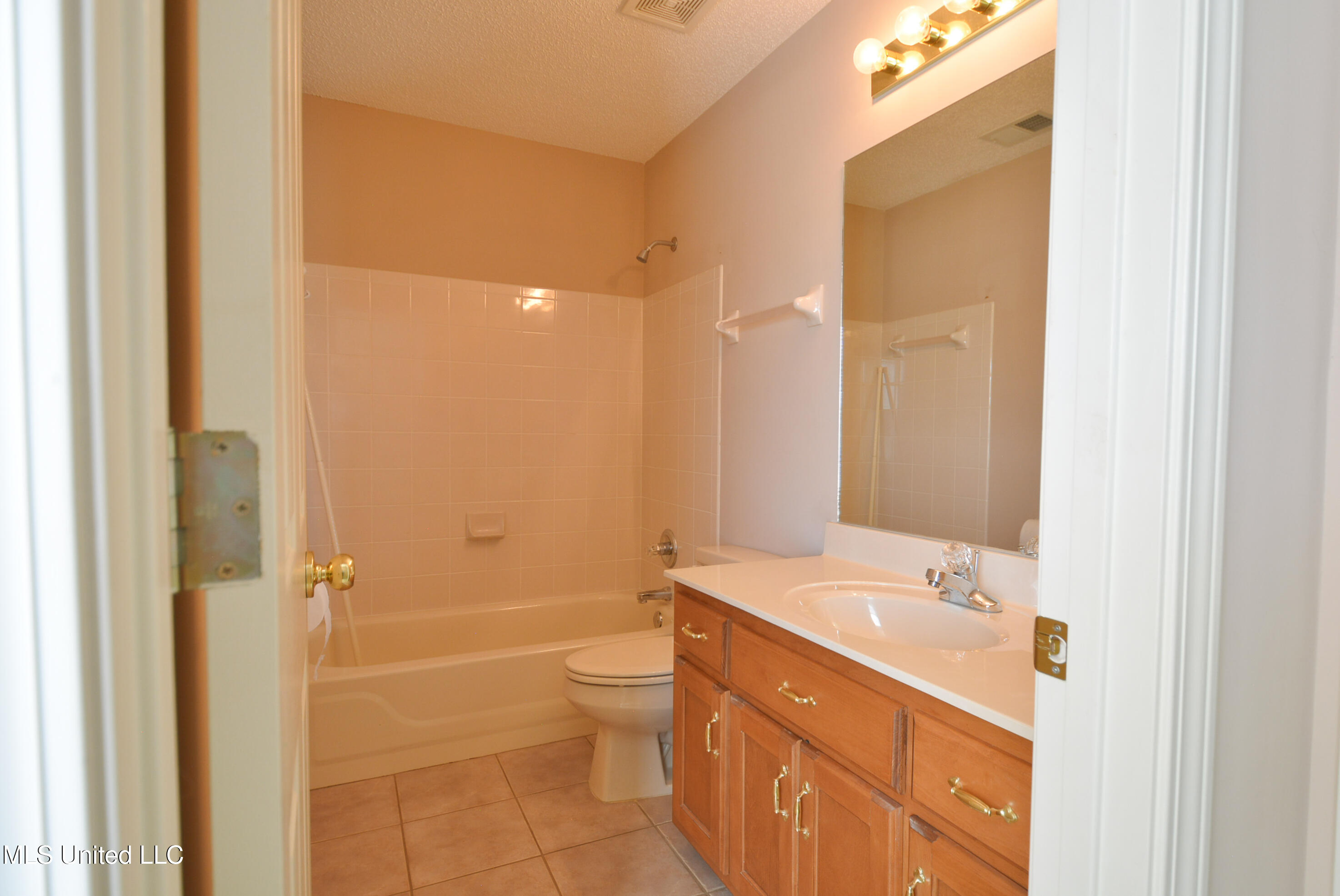 9354 Gee Gee Drive Property Photo 25