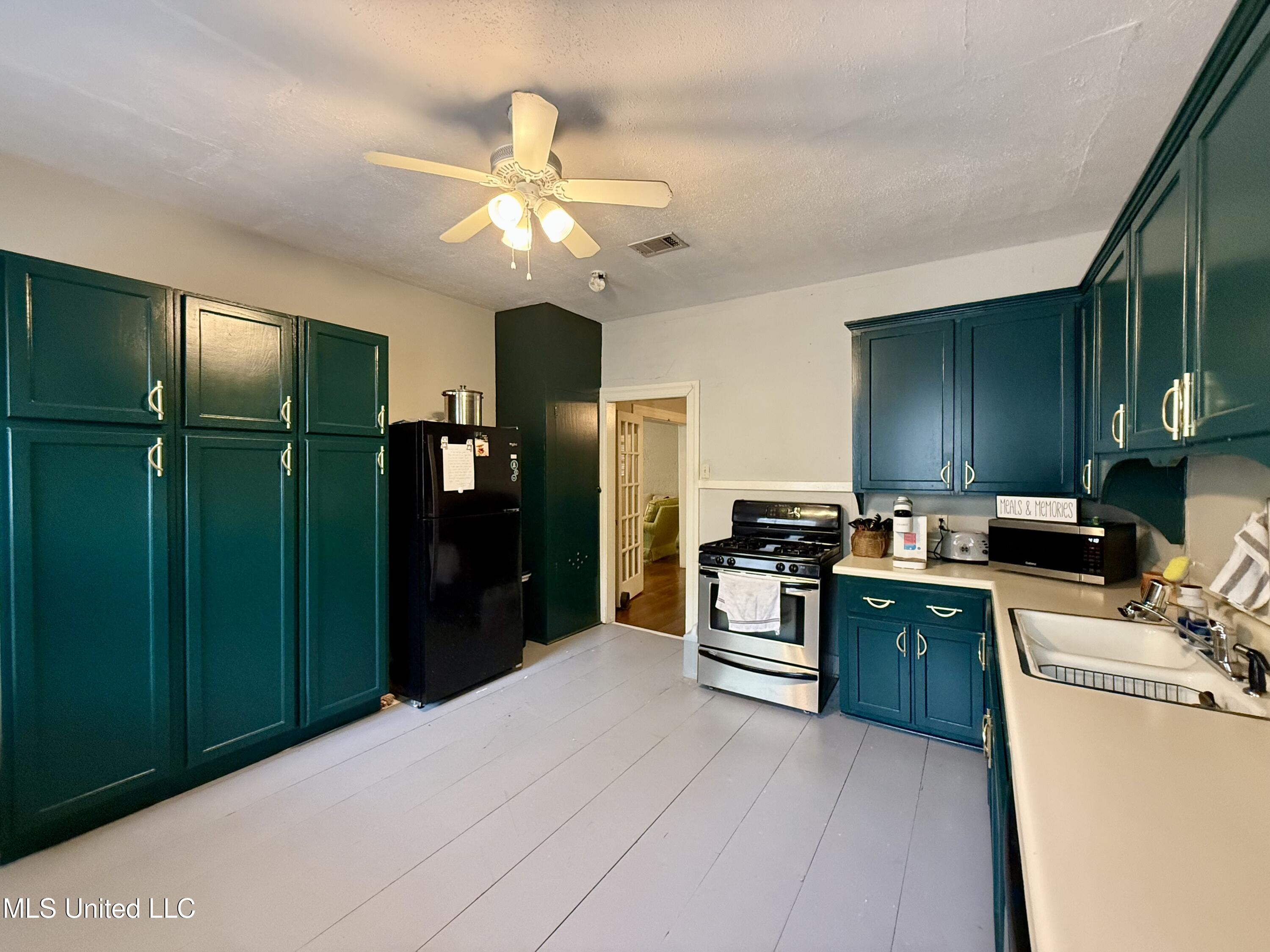 3515 Galloway Avenue Property Photo 6