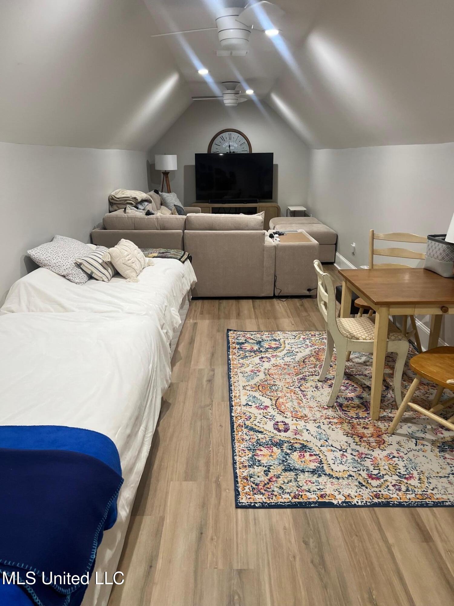 87120 Highpoint Drive Property Photo 16