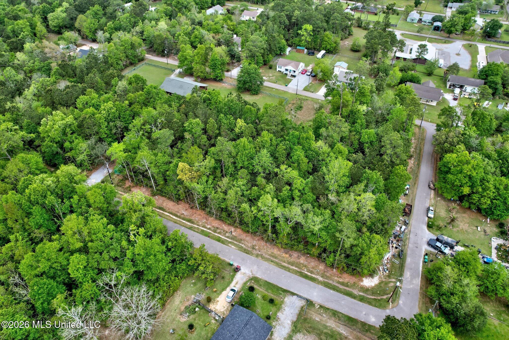 Duvernay Road Property Photo 16