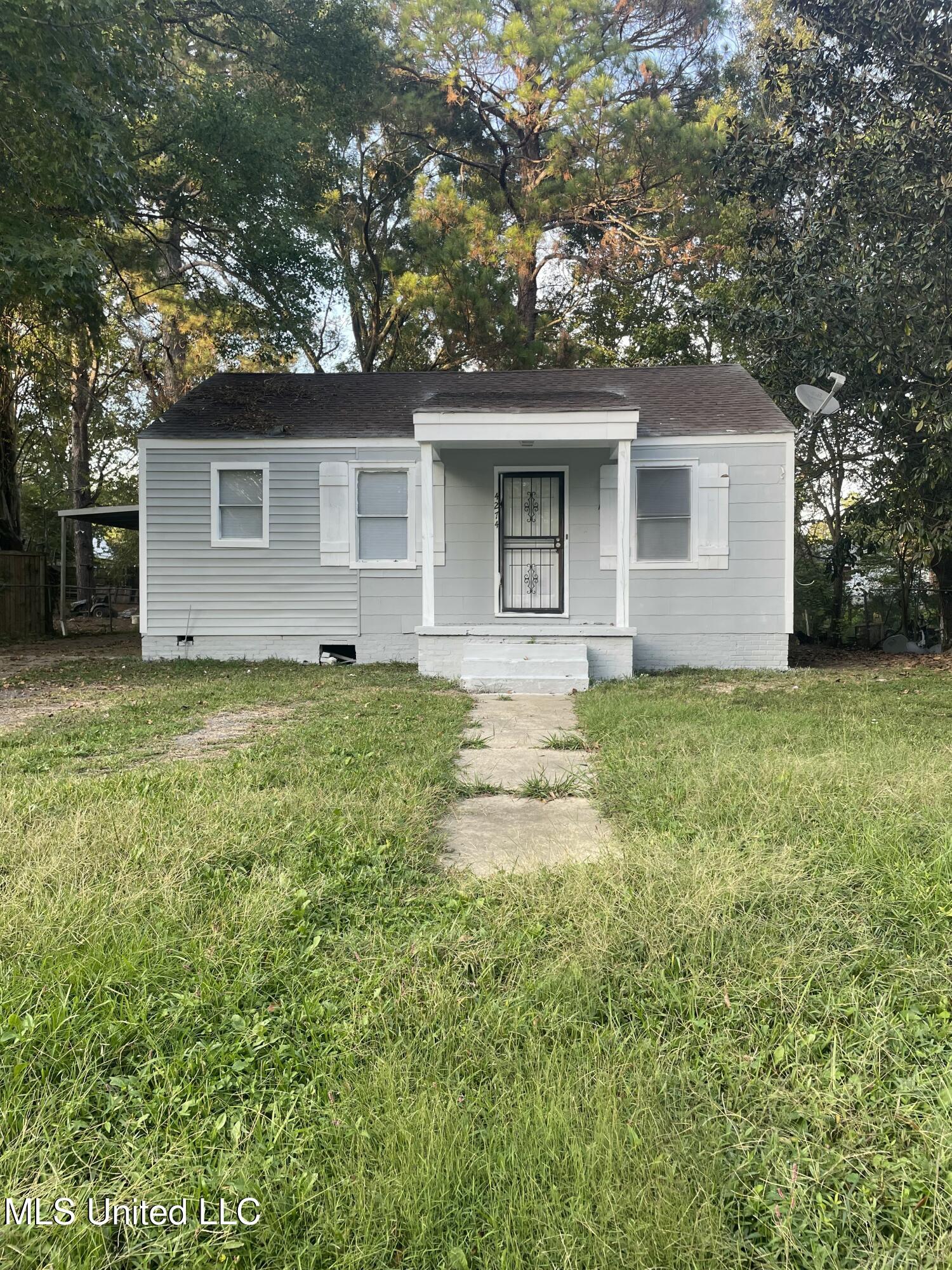 4274 Lynda Street Property Photo 1