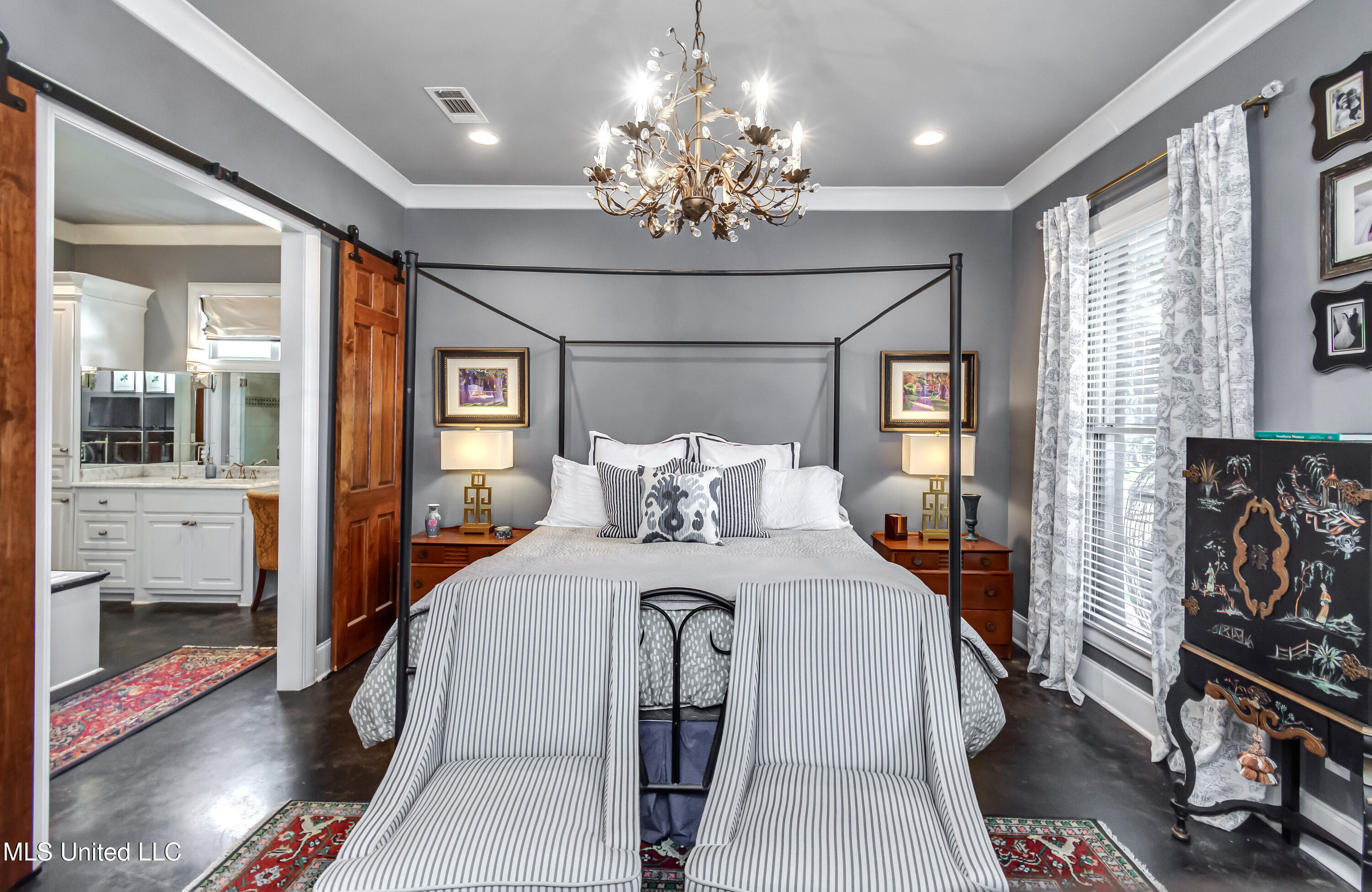 230 Arbor Trail Property Photo 13