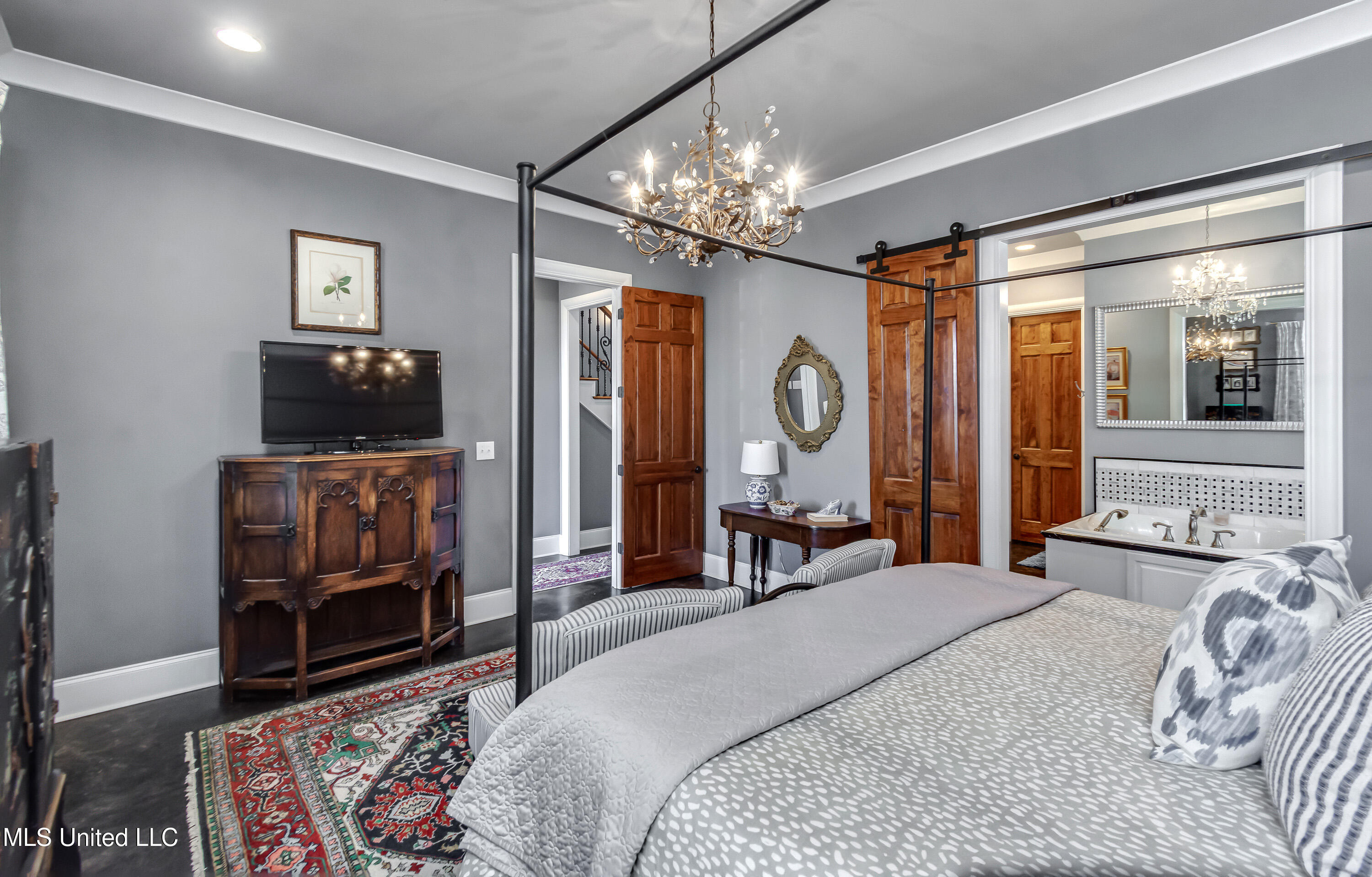 230 Arbor Trail Property Photo 14