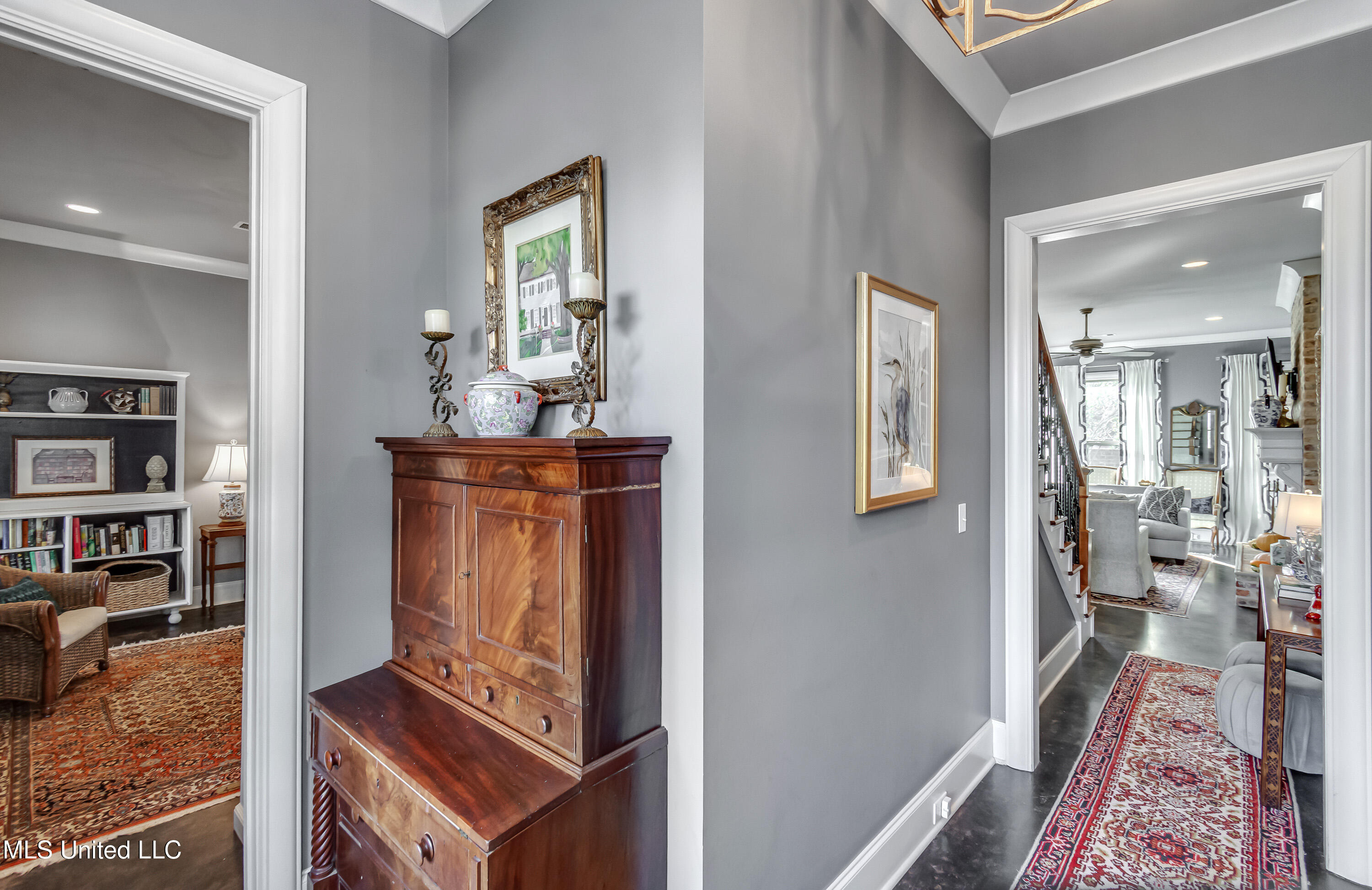 230 Arbor Trail Property Photo 31