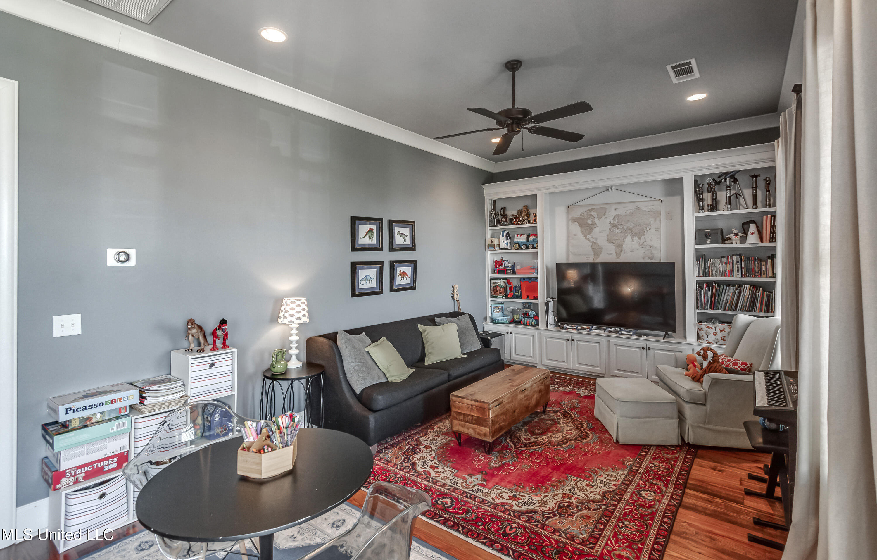 230 Arbor Trail Property Photo 38