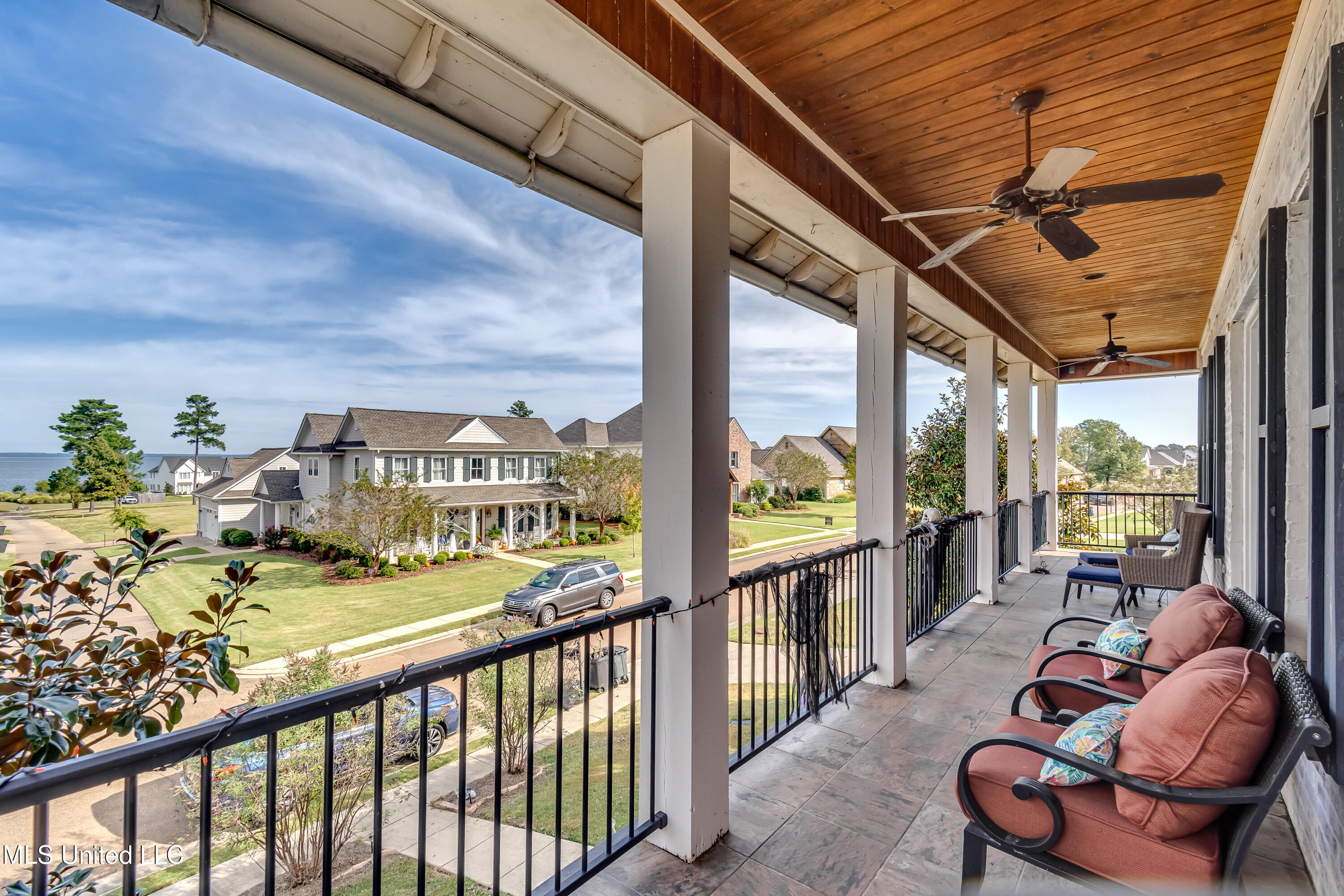 230 Arbor Trail Property Photo 41