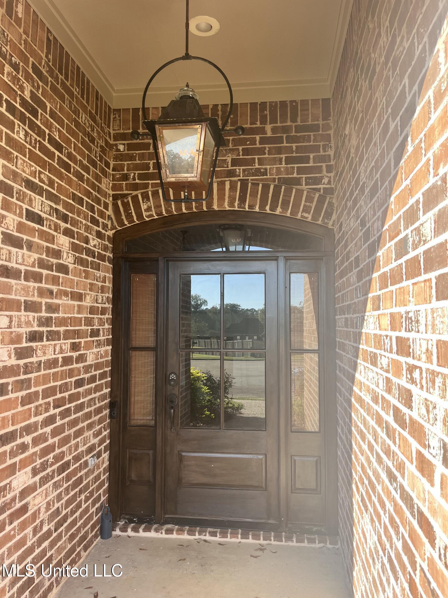 306 Cedar Stone Court Property Photo 3