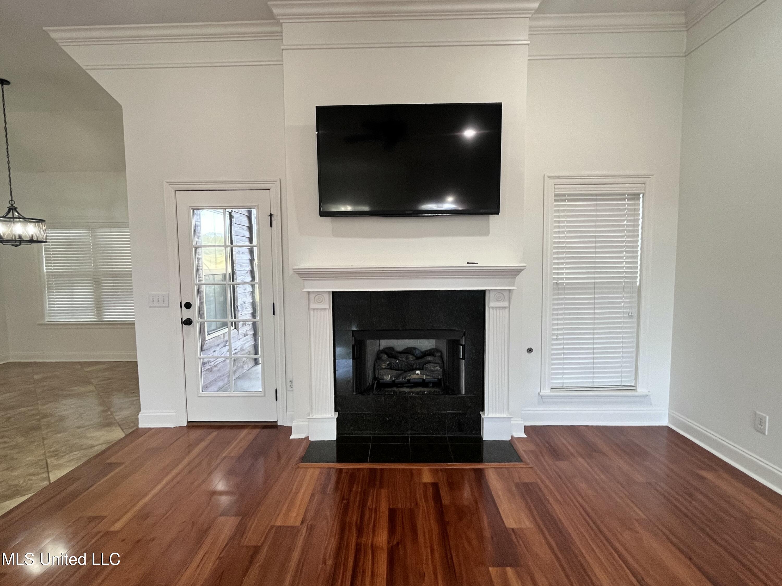 306 Cedar Stone Court Property Photo 7