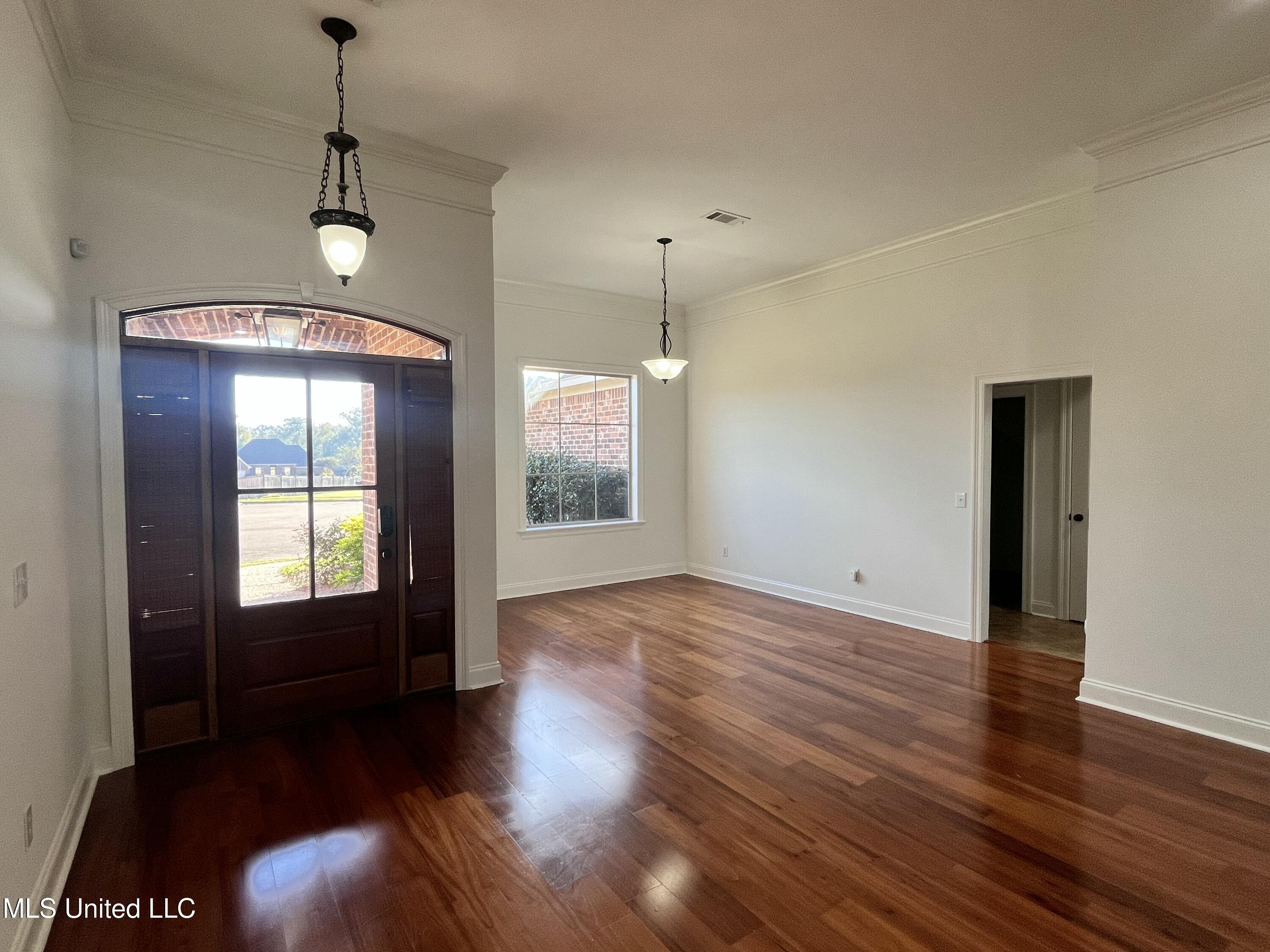 306 Cedar Stone Court Property Photo 10