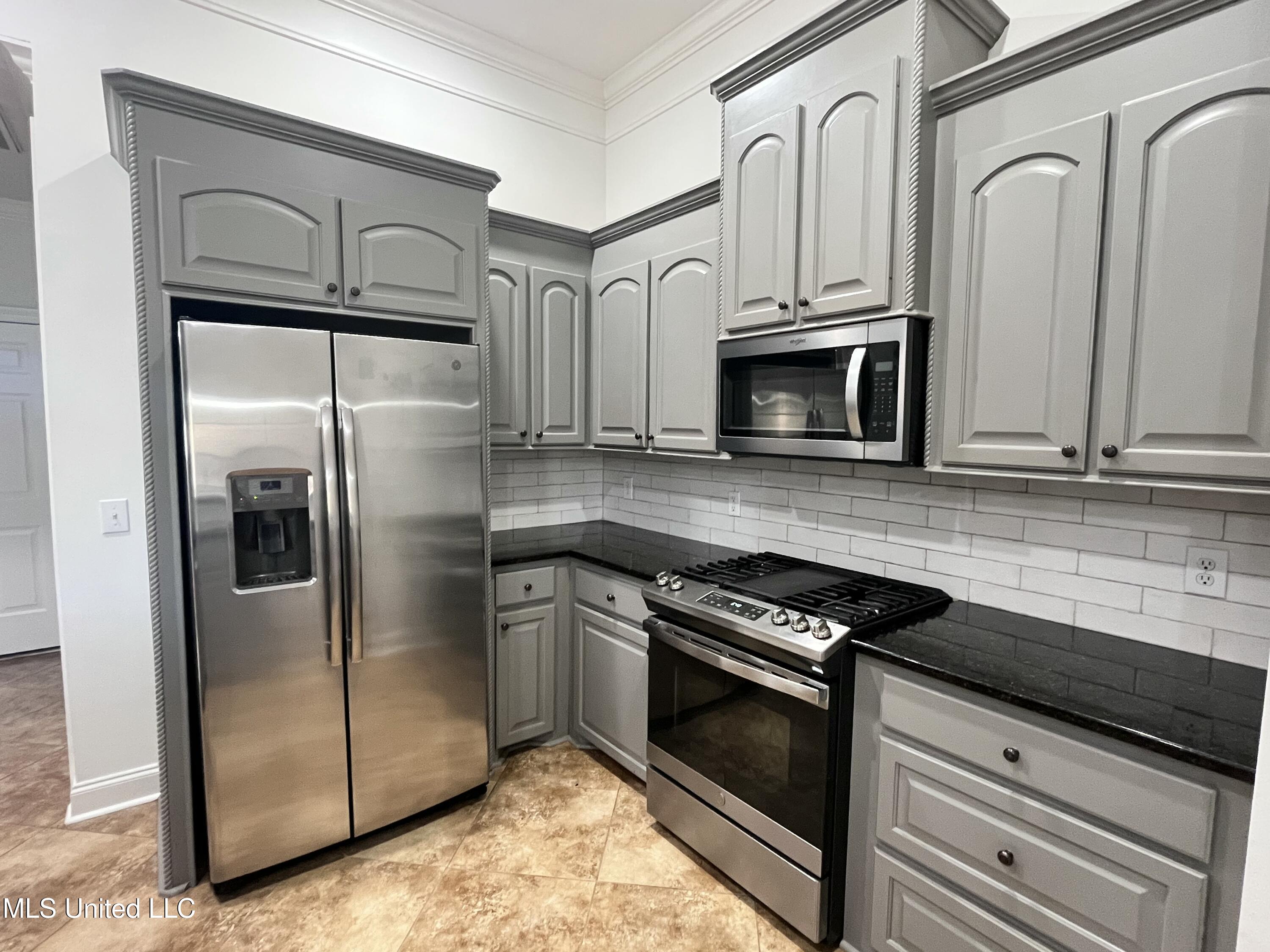 306 Cedar Stone Court Property Photo 19