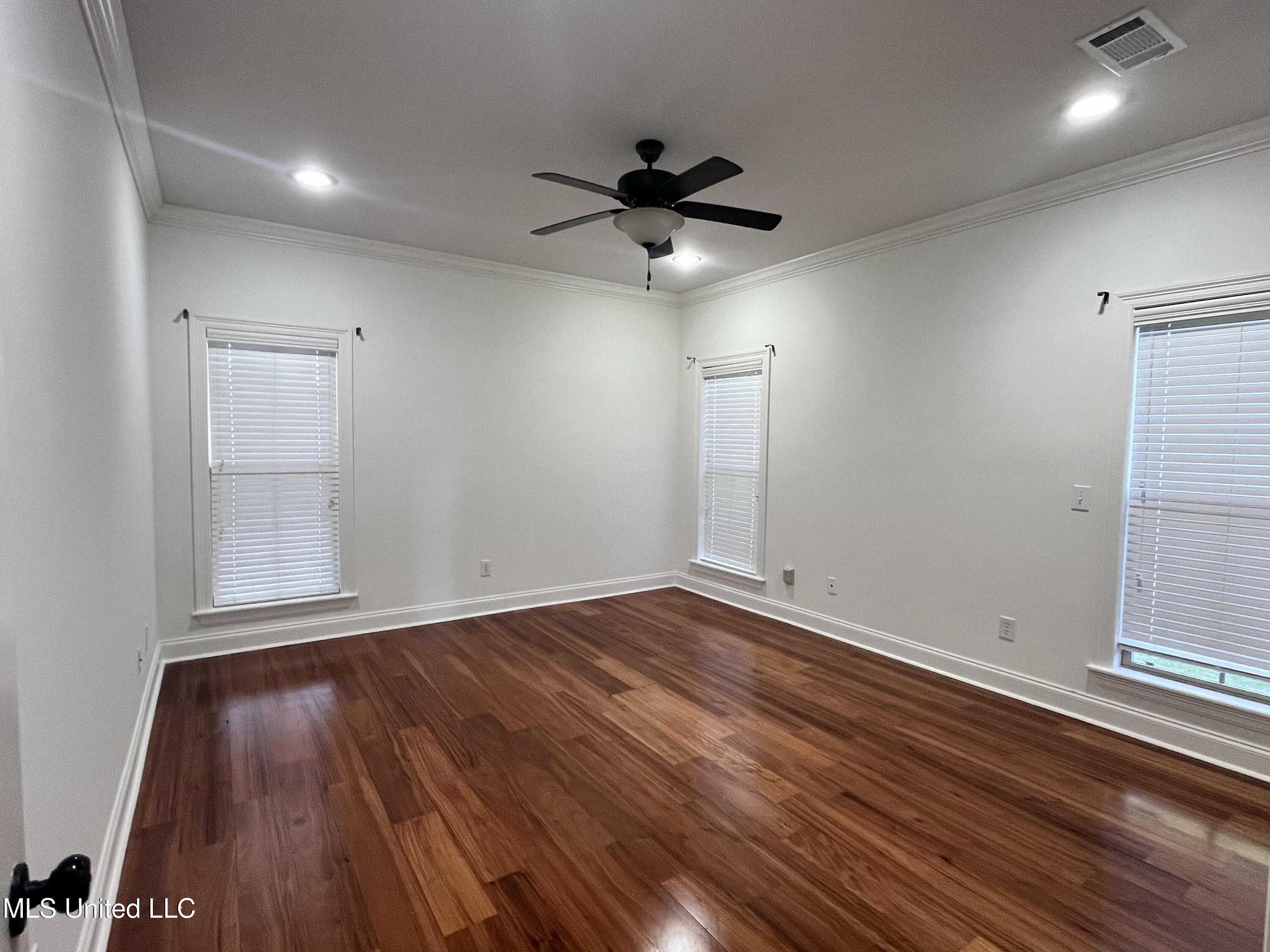 306 Cedar Stone Court Property Photo 22