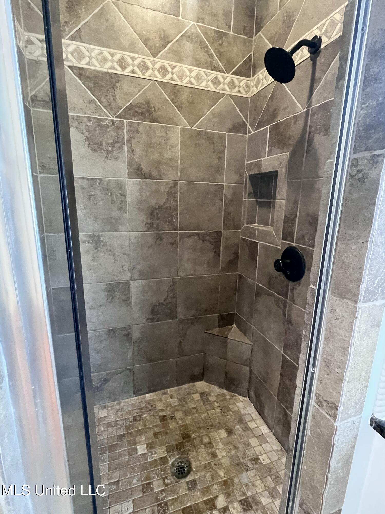 306 Cedar Stone Court Property Photo 29