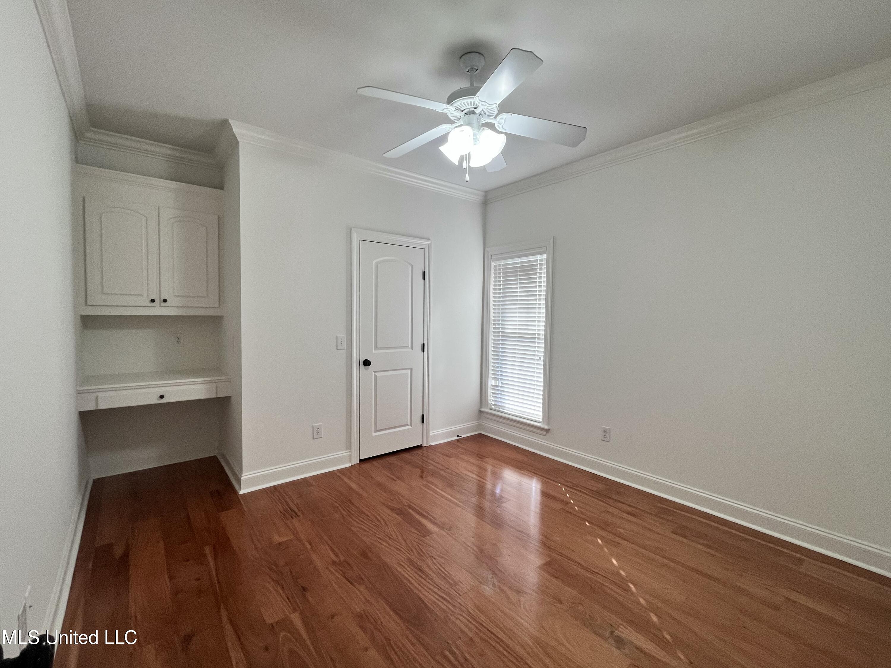 306 Cedar Stone Court Property Photo 40