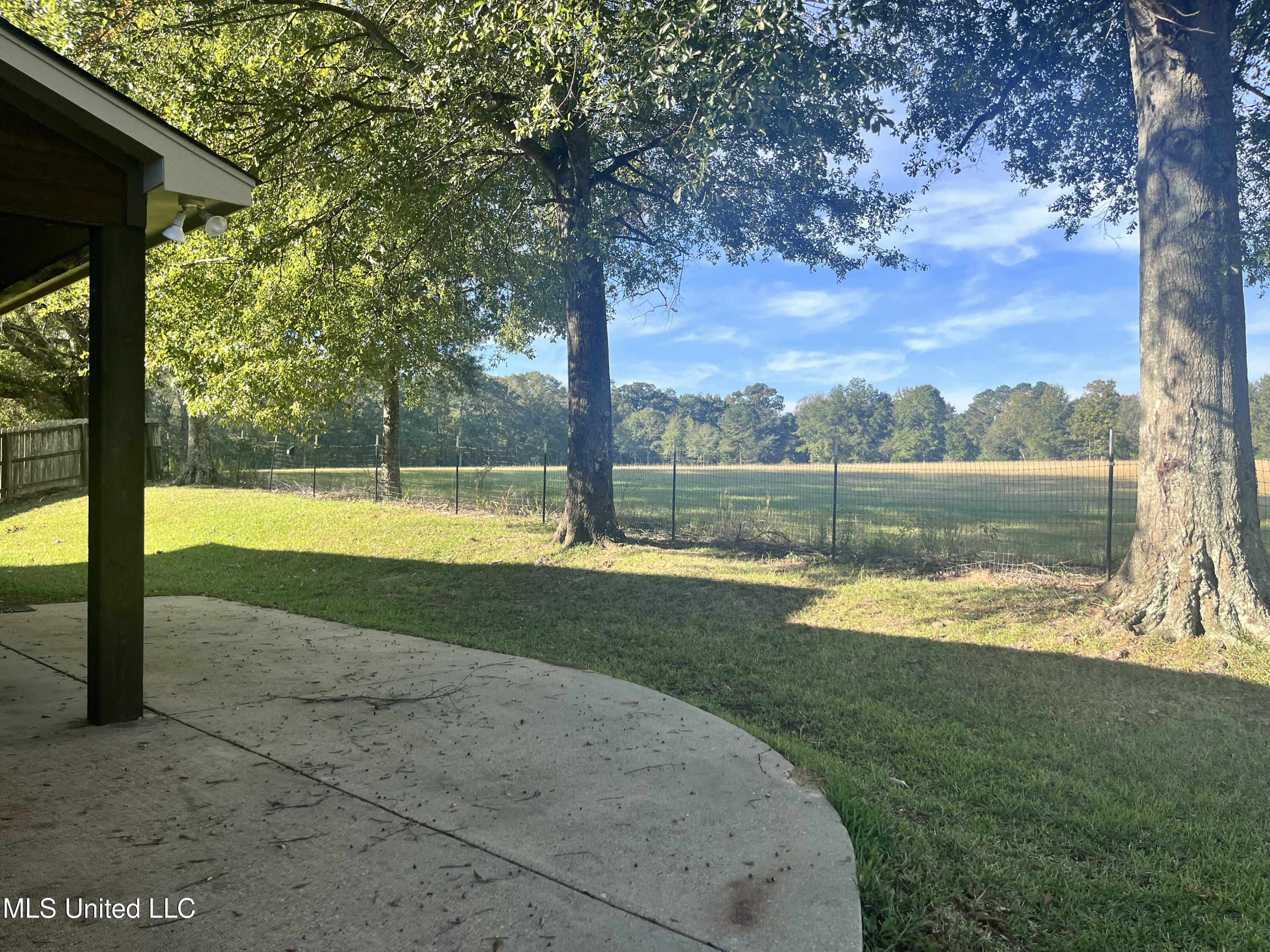 306 Cedar Stone Court Property Photo 56