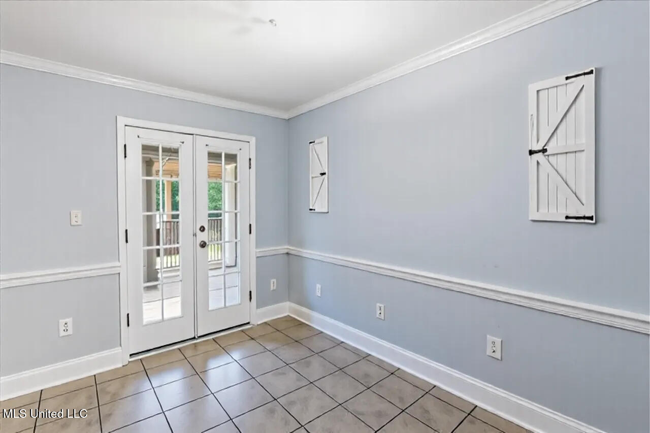 2046 S Cobblestone Cove Property Photo 9