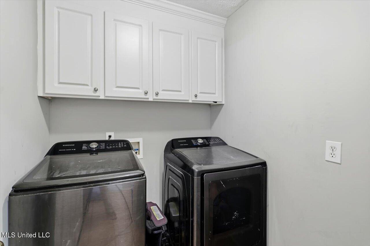 2046 S Cobblestone Cove Property Photo 20