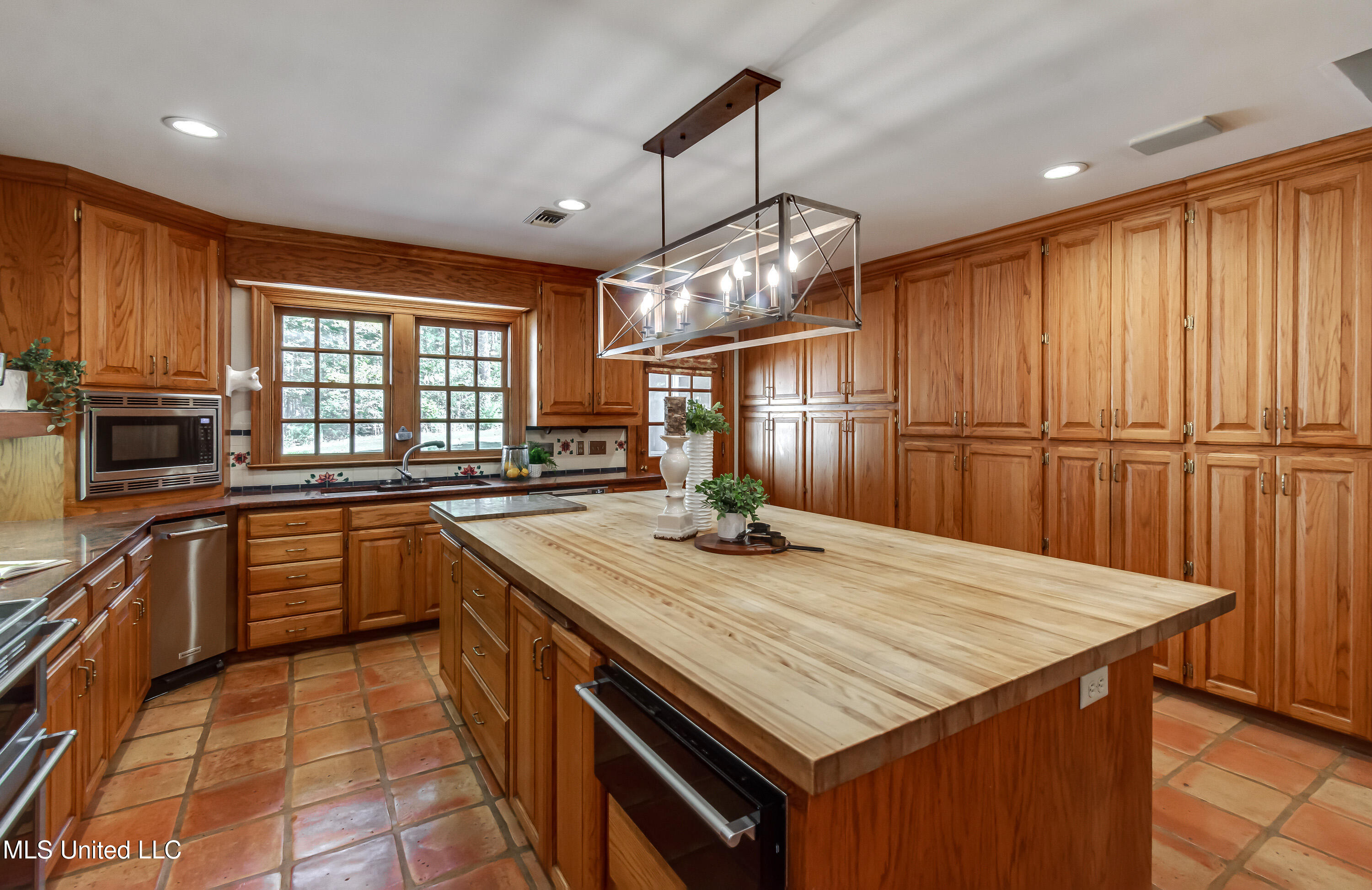 188 Webb Lane Property Photo 32