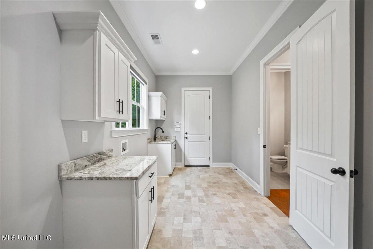6264 Valley Oaks Drive Property Photo 30