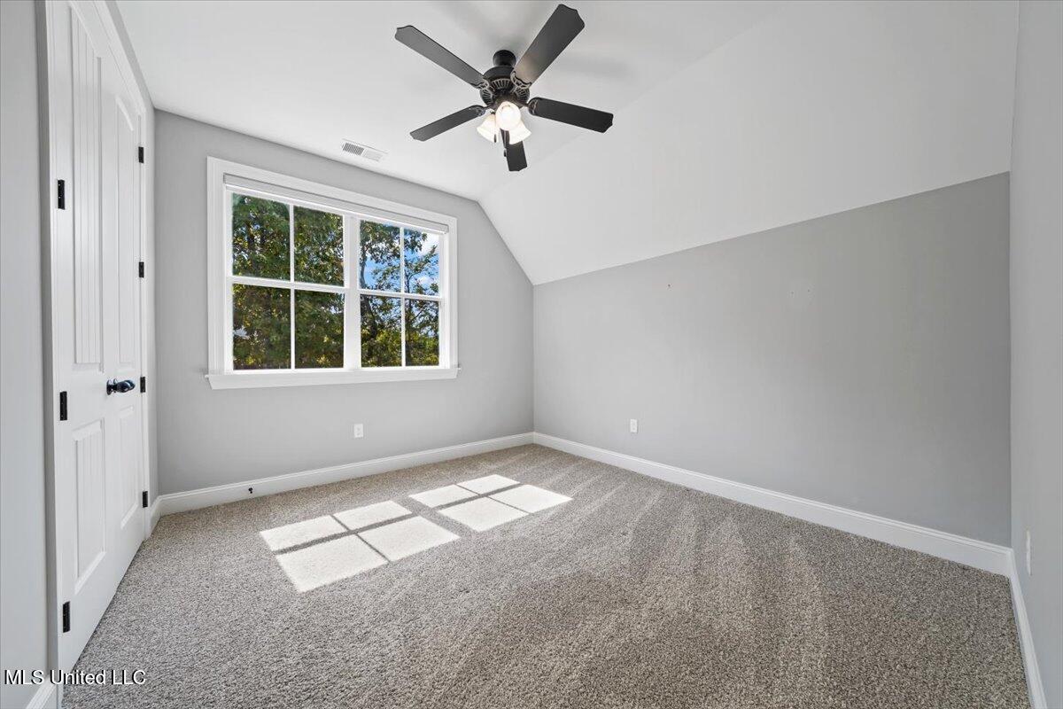 6264 Valley Oaks Drive Property Photo 35