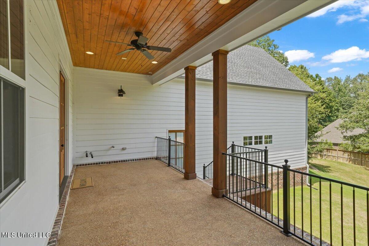 6264 Valley Oaks Drive Property Photo 41