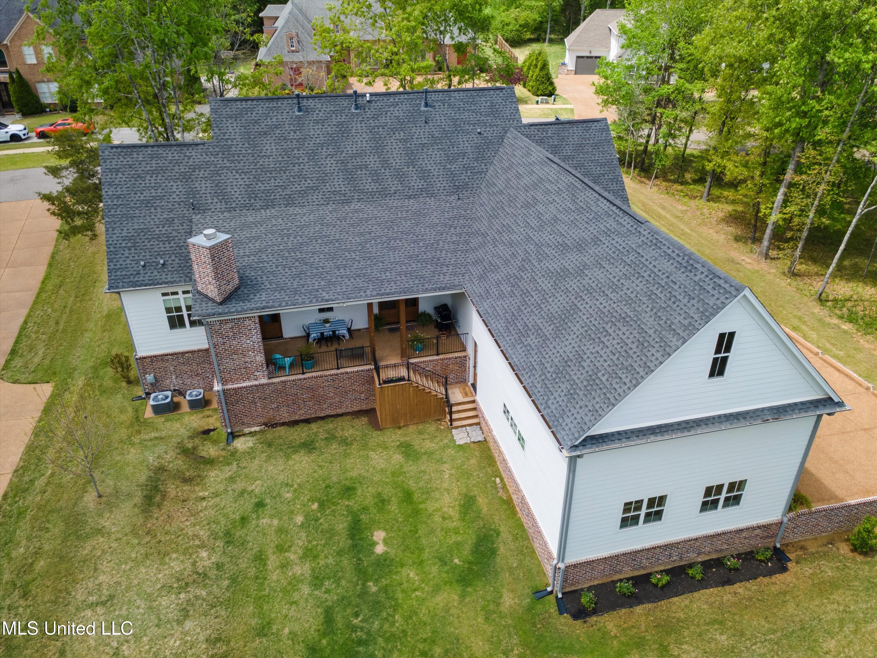 6264 Valley Oaks Drive Property Photo 44