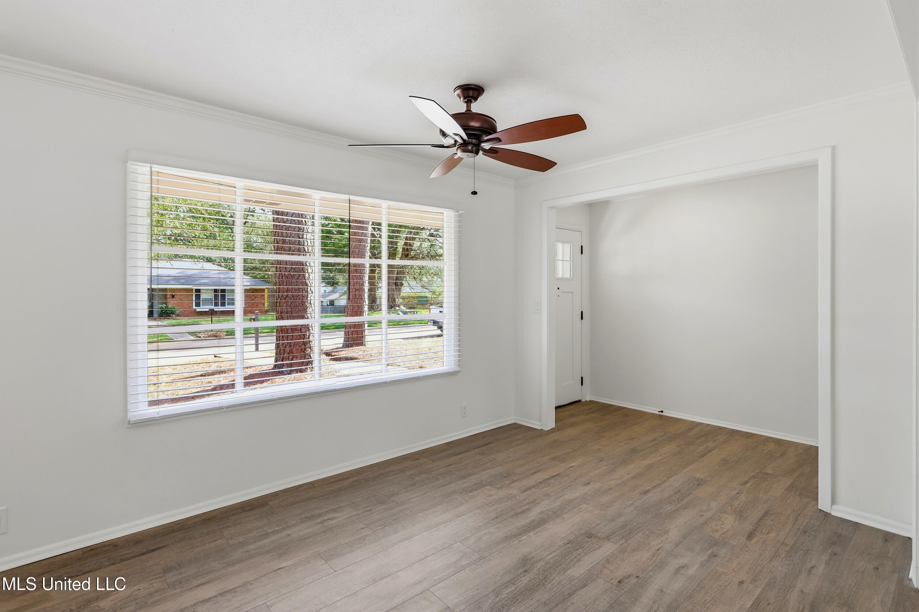 33 Pebble Hill Drive Property Photo 6