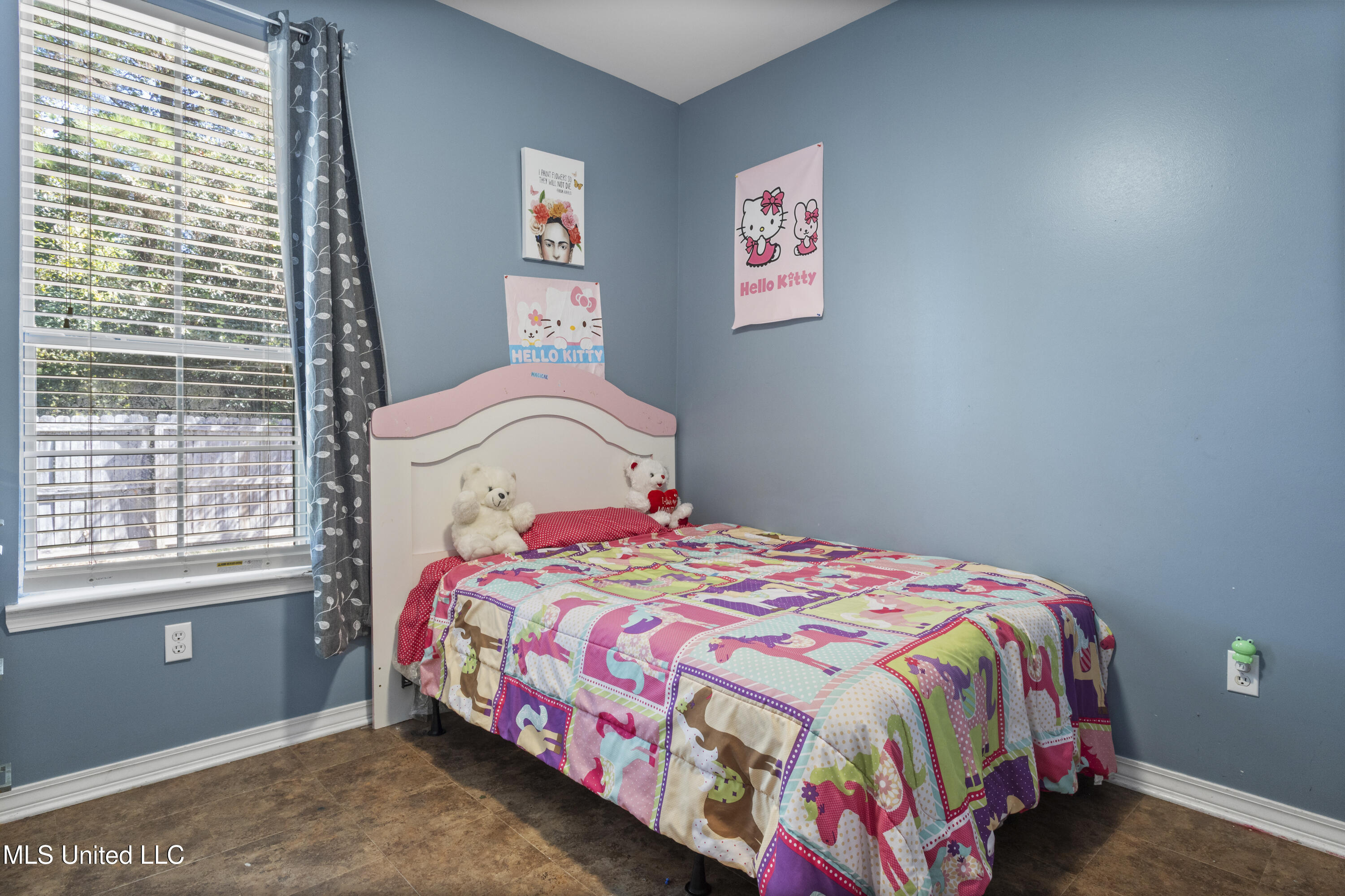 10350 Goodman Road Property Photo 17