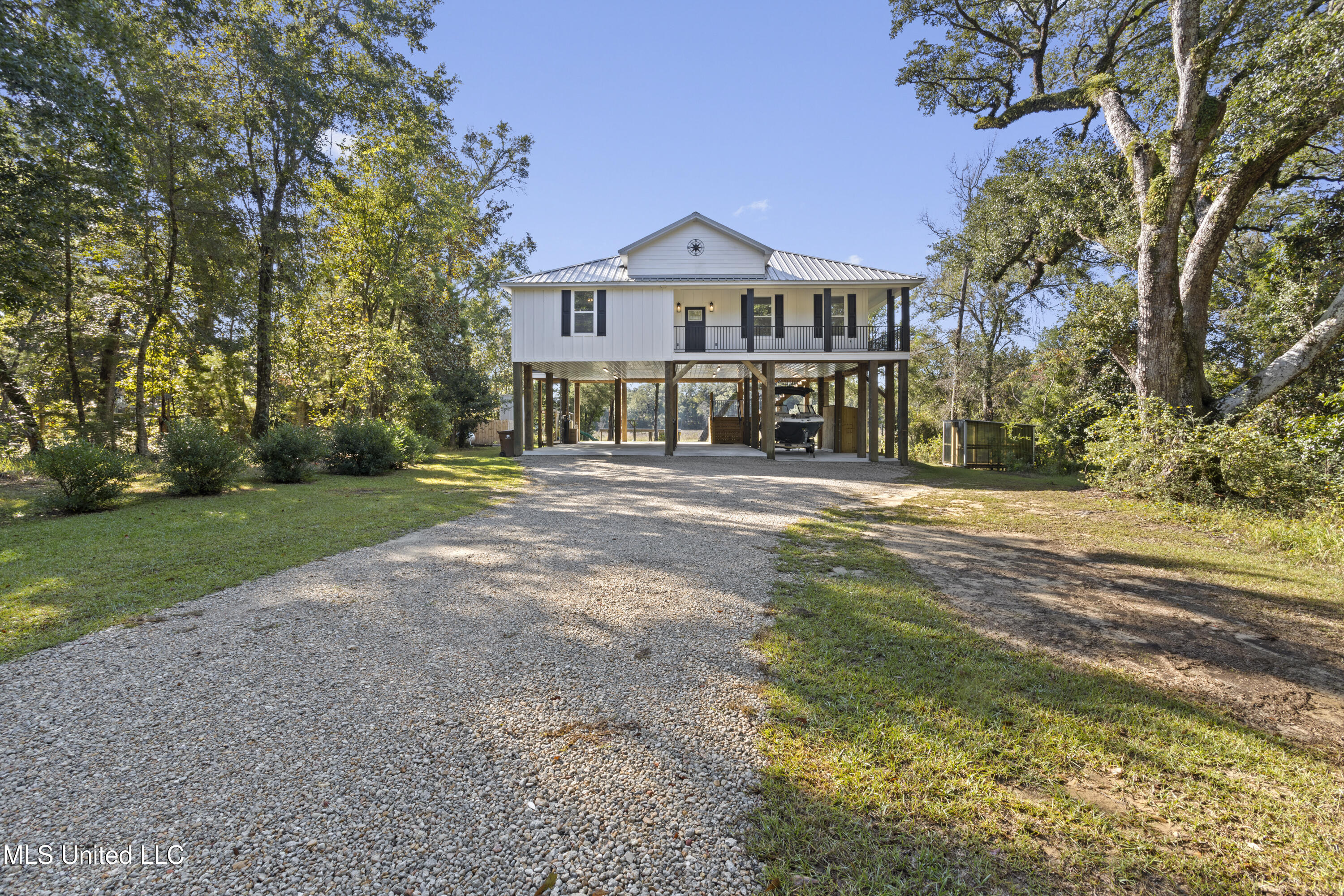 7435 E Oaklawn Road Property Photo 7