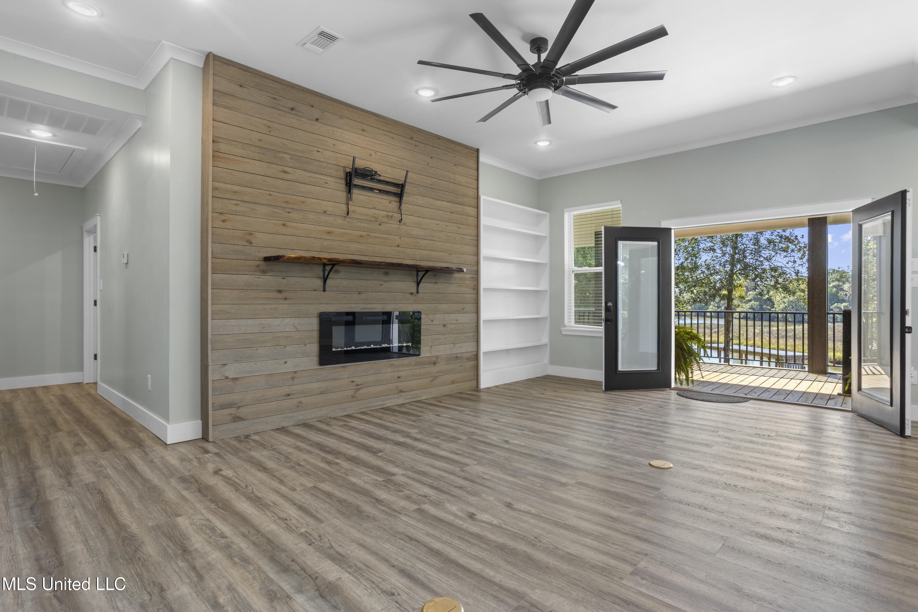 7435 E Oaklawn Road Property Photo 13