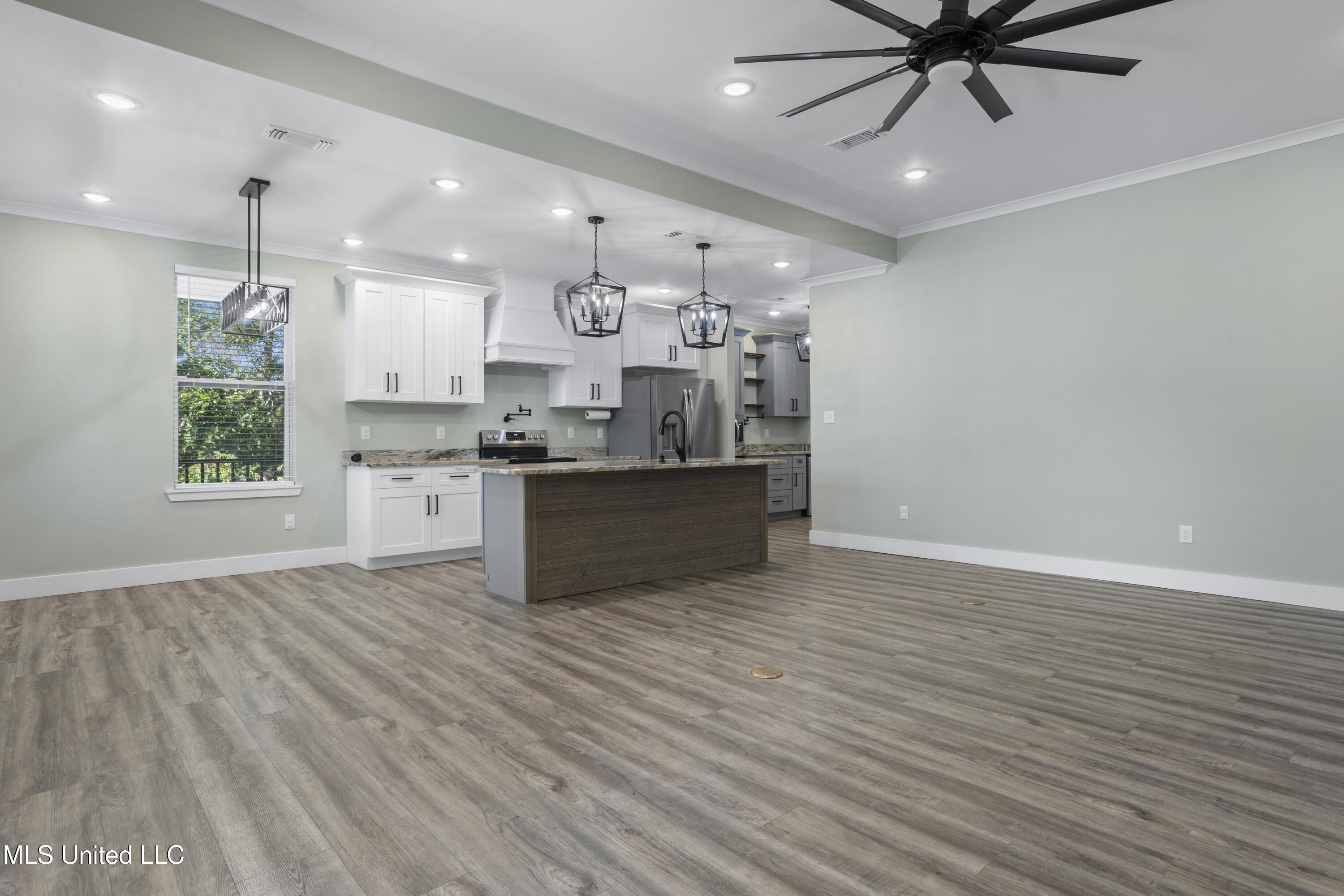 7435 E Oaklawn Road Property Photo 15