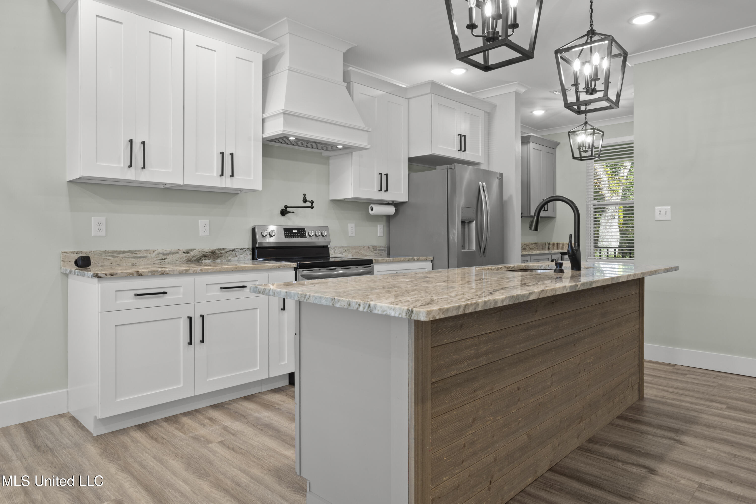 7435 E Oaklawn Road Property Photo 18