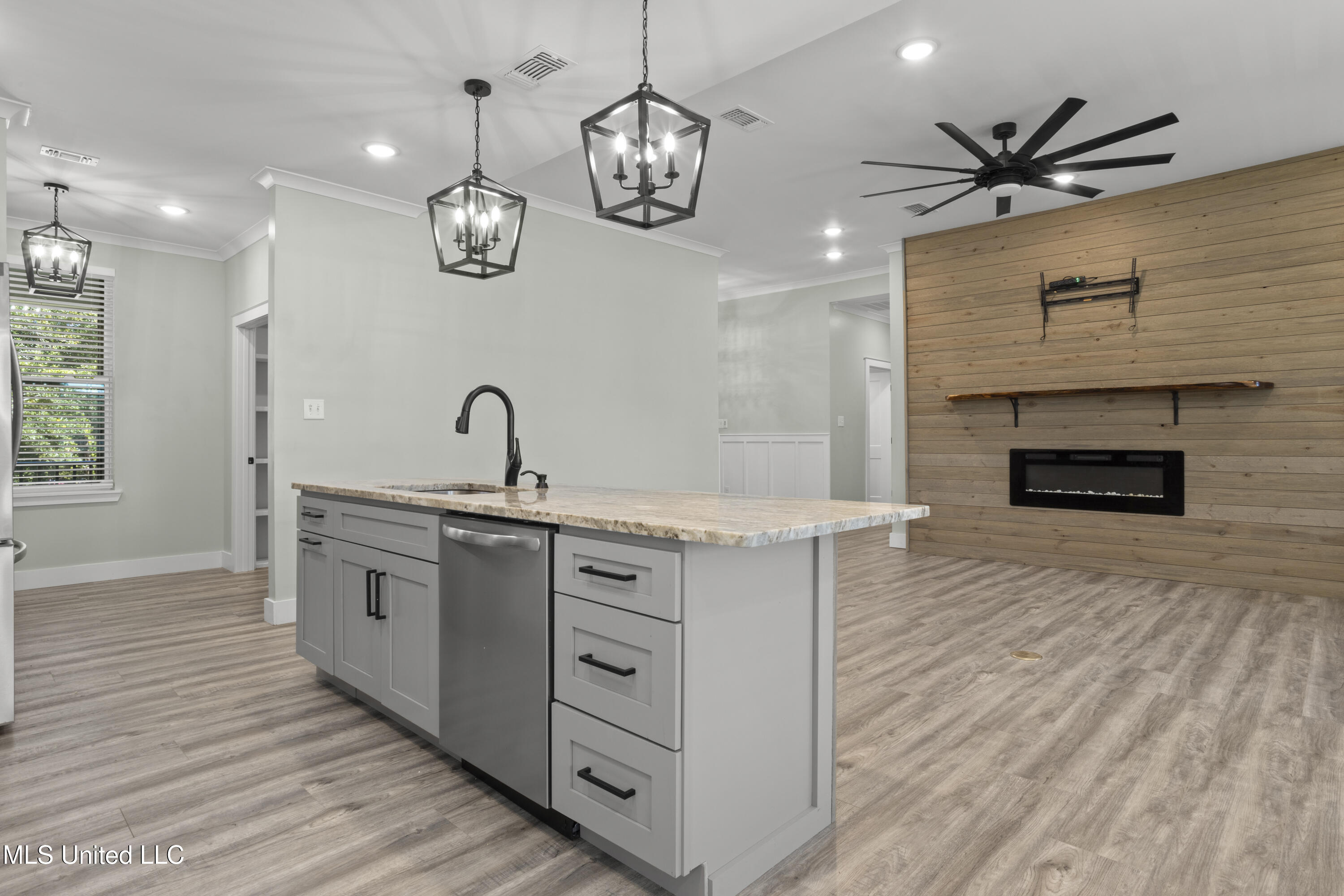 7435 E Oaklawn Road Property Photo 21